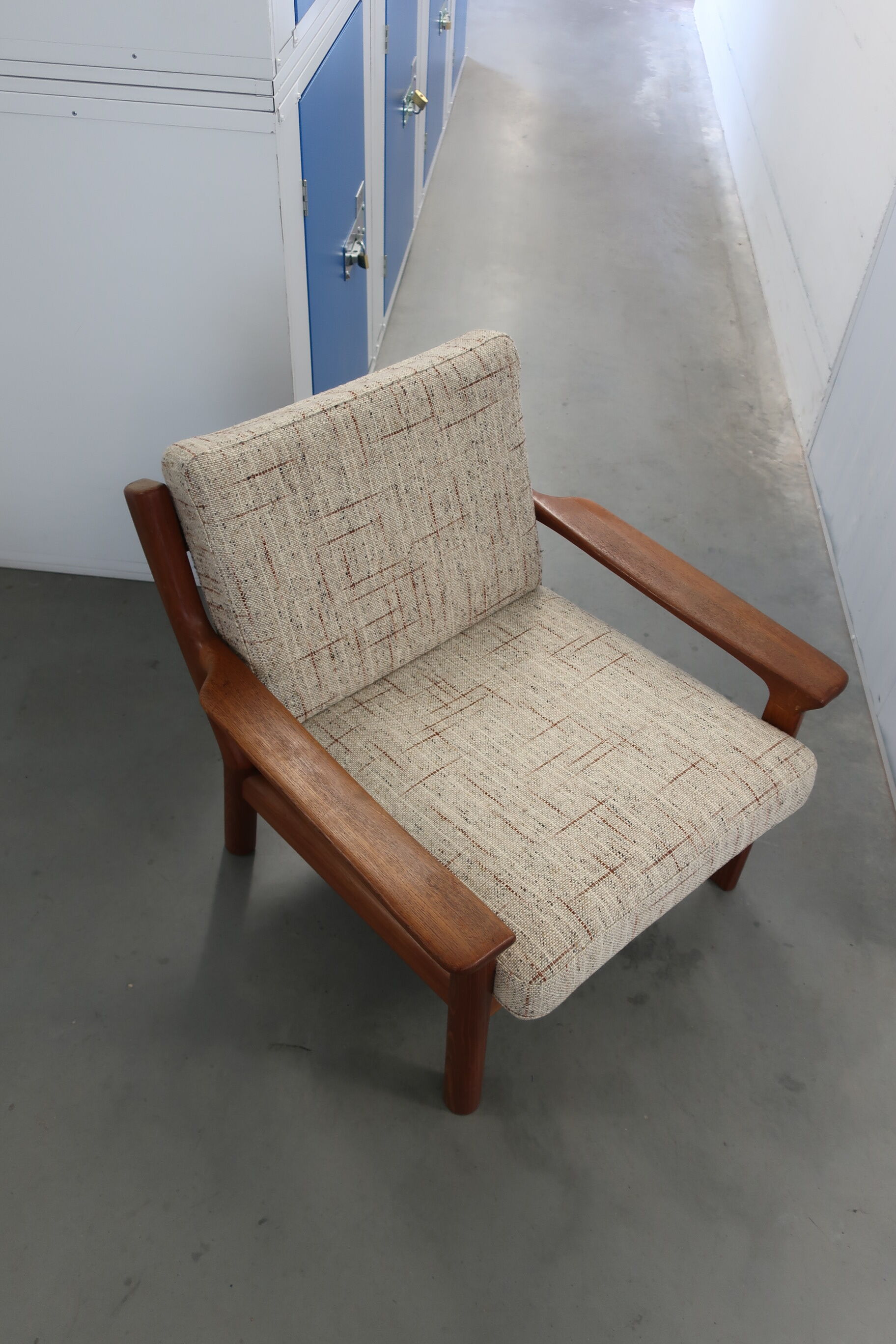 Pair of danish armchairs from the 60s in teak