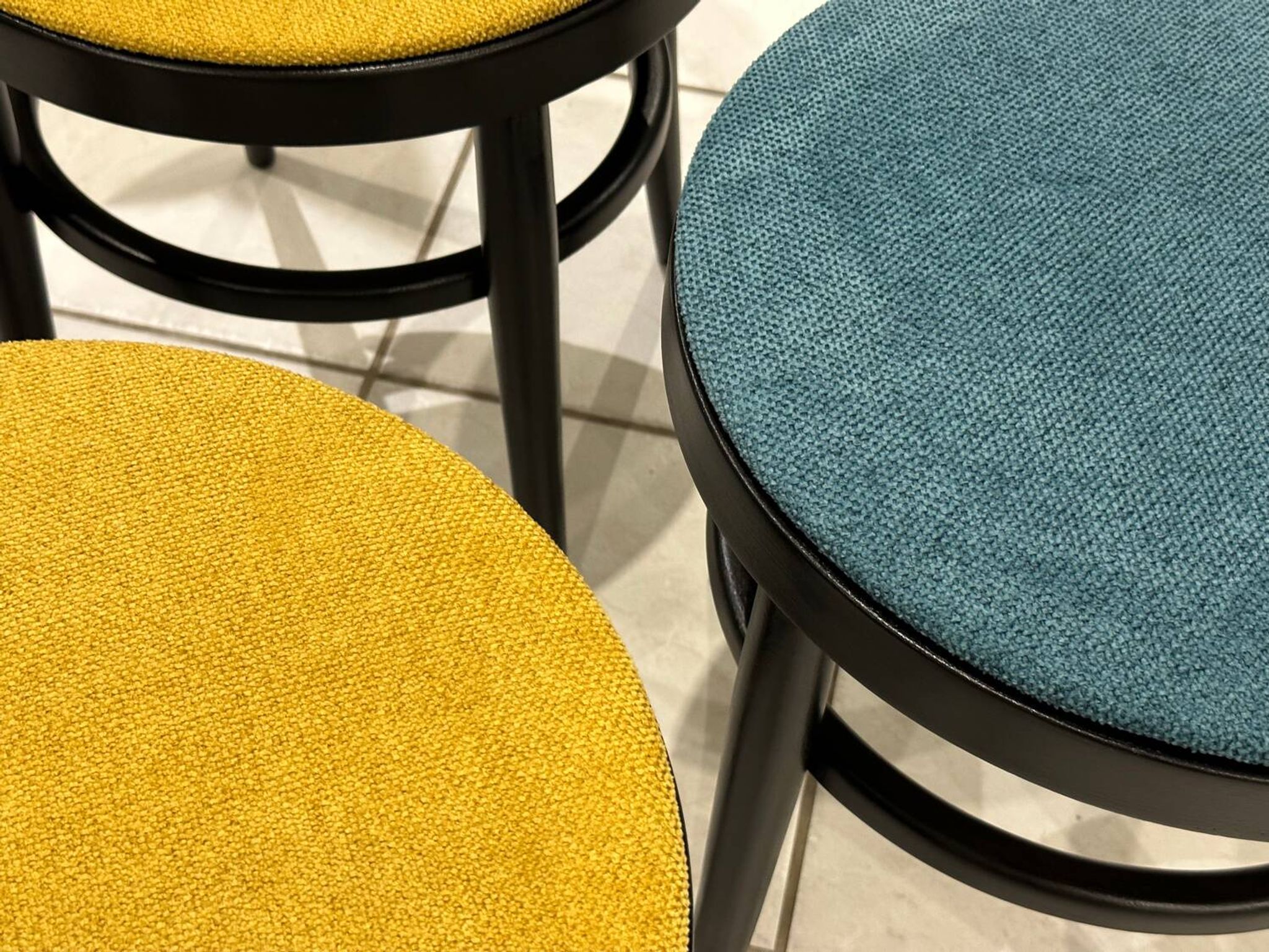 Set of 4 Baumann Bistro chairs, Mouette model, vintage 1970