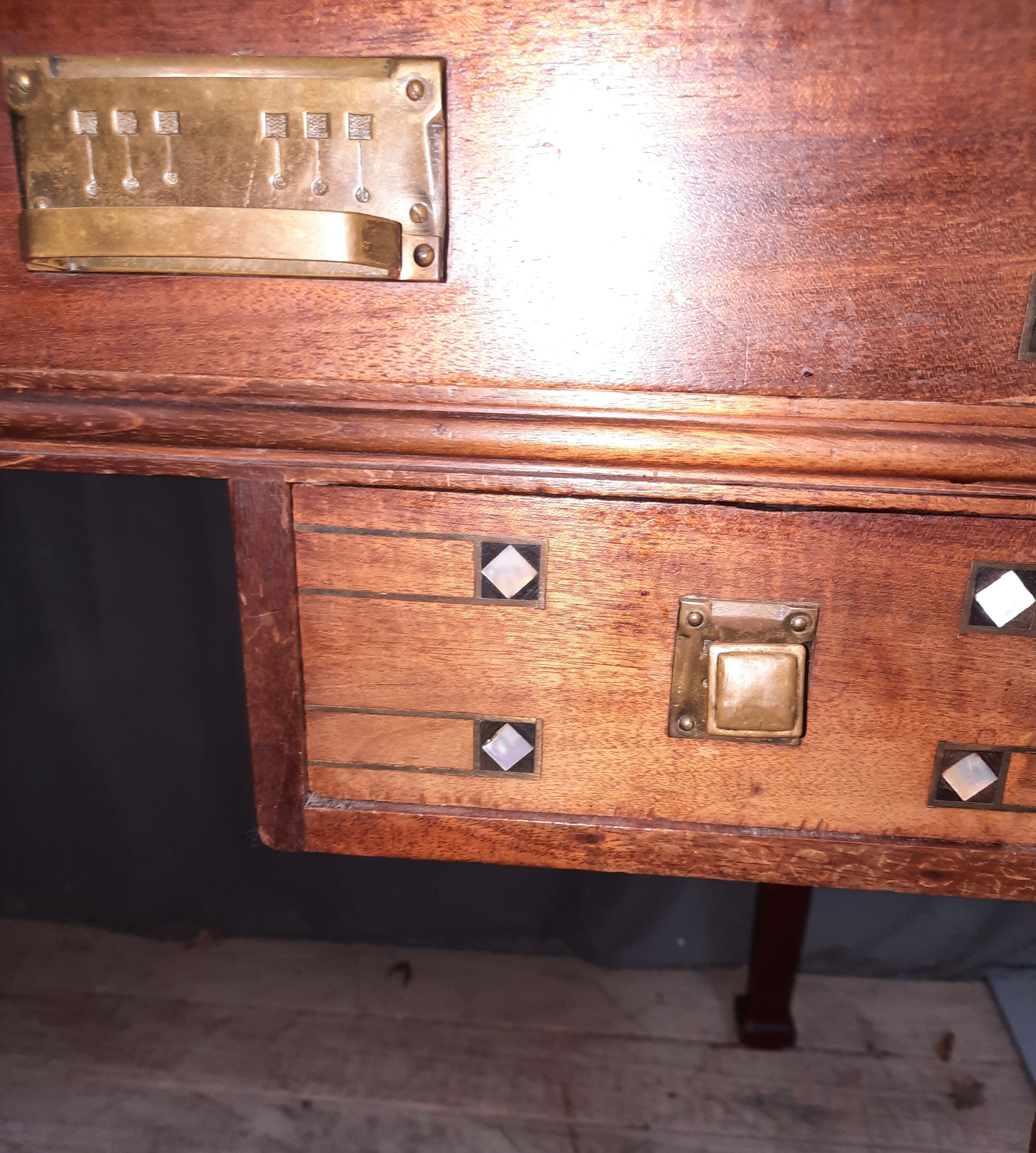 Bureau plat