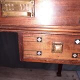 Flat desk