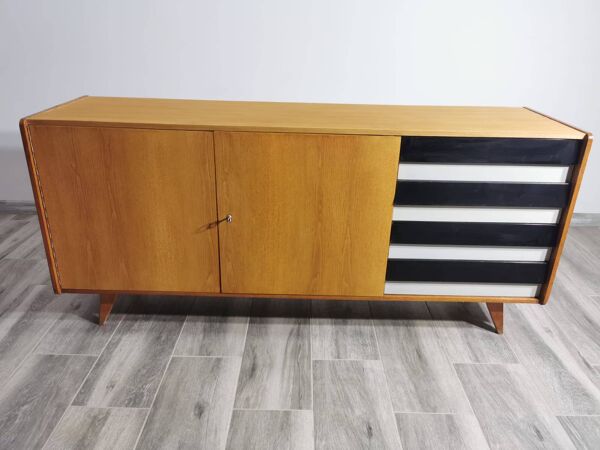 Enfilade par Jiri Jiroutek pour Interier Praha, 1960