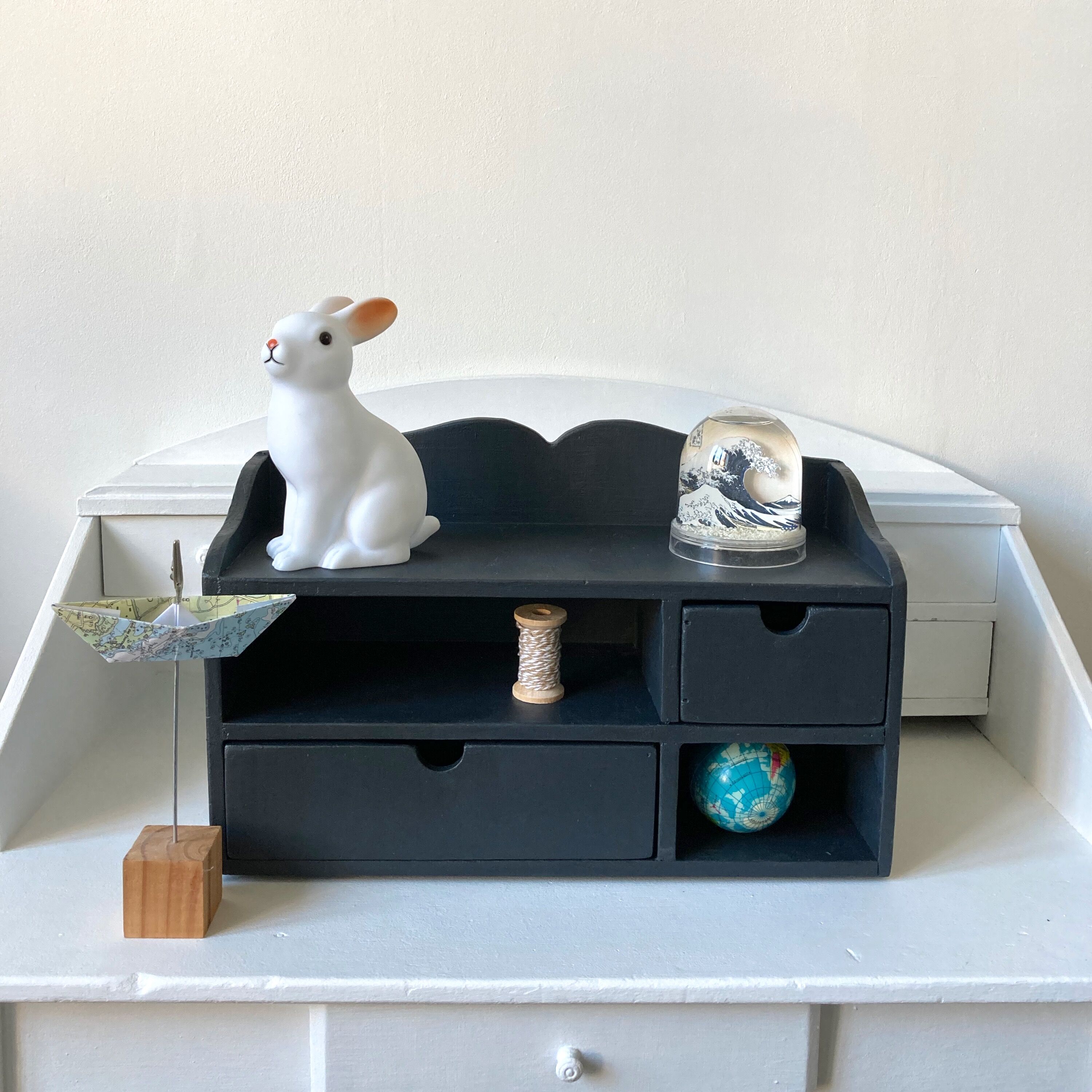 Wall shelf lockers drawers