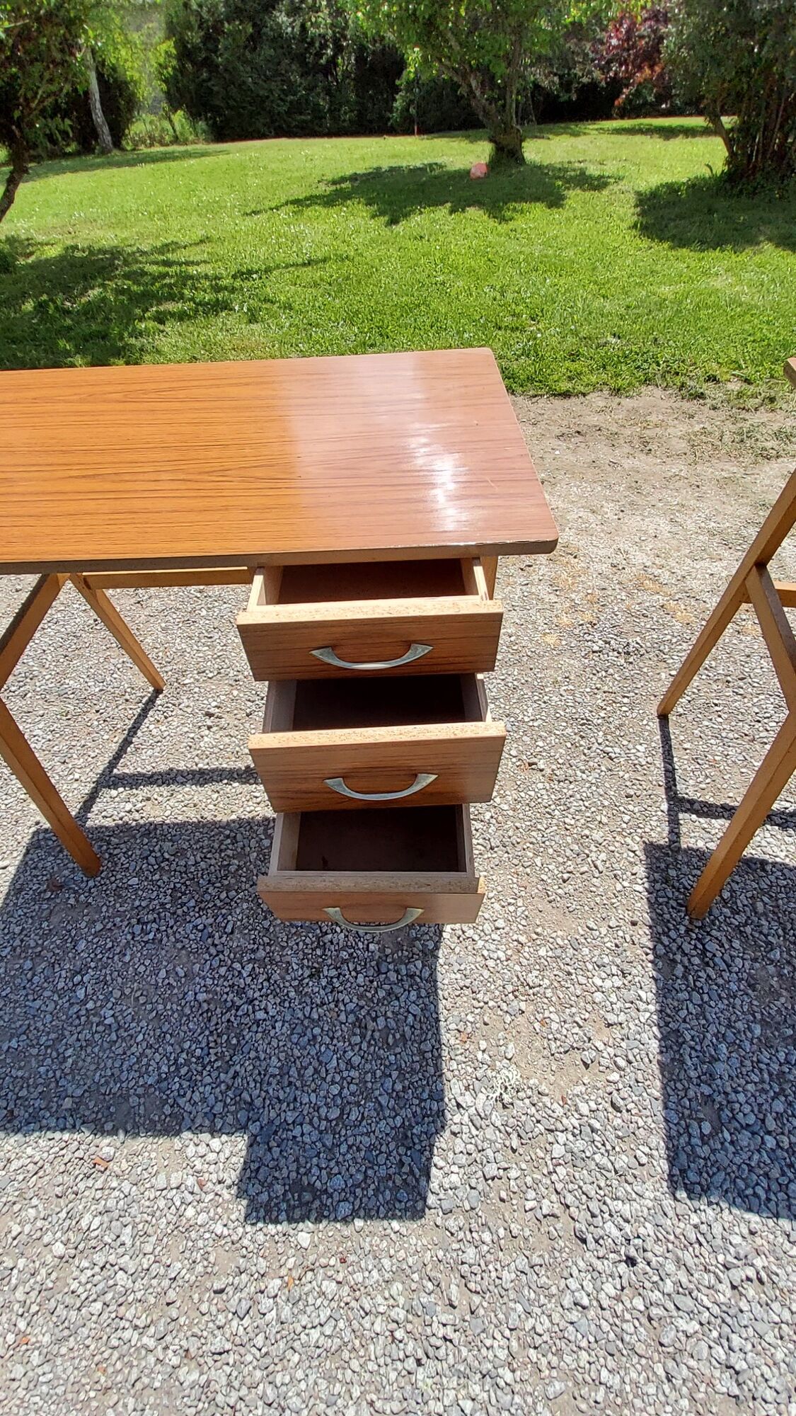 50s feet compass desk in blond beech and formica 3 drawers