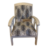 Colonial armchair