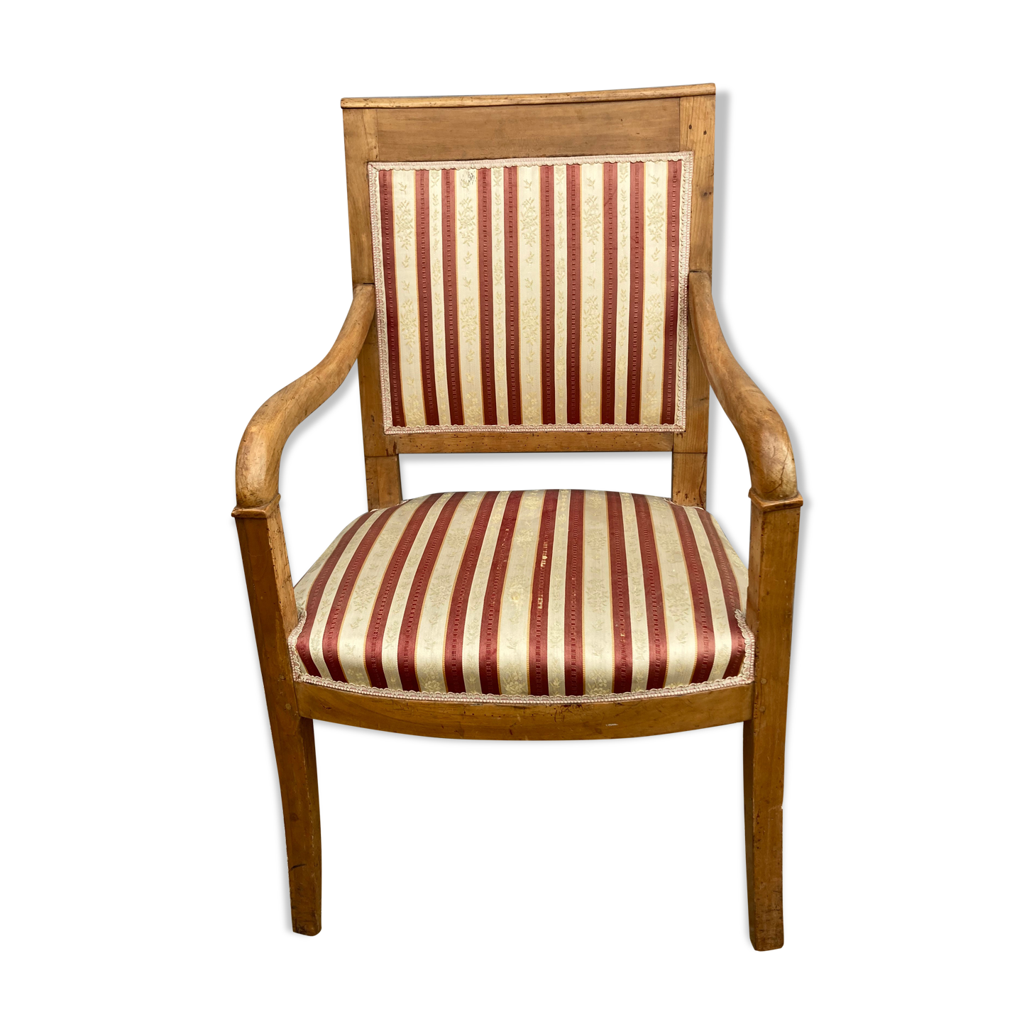 Fauteuil restauration en noyer