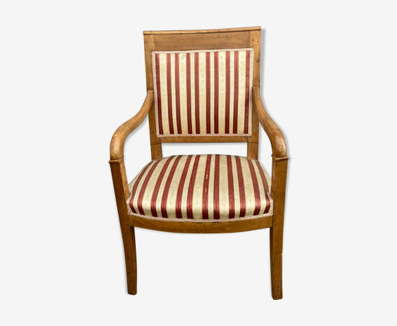 Fauteuil restauration en noyer