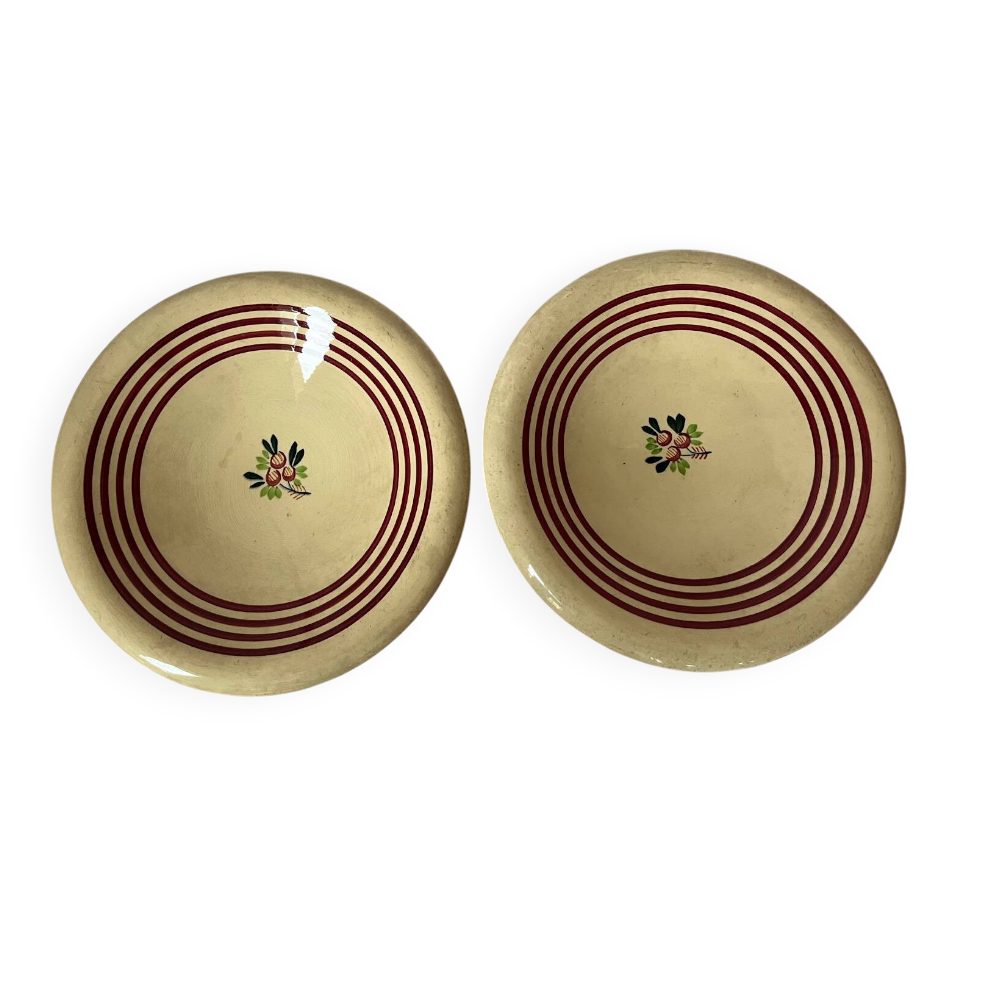 Shallow dish in earthenware from Giens