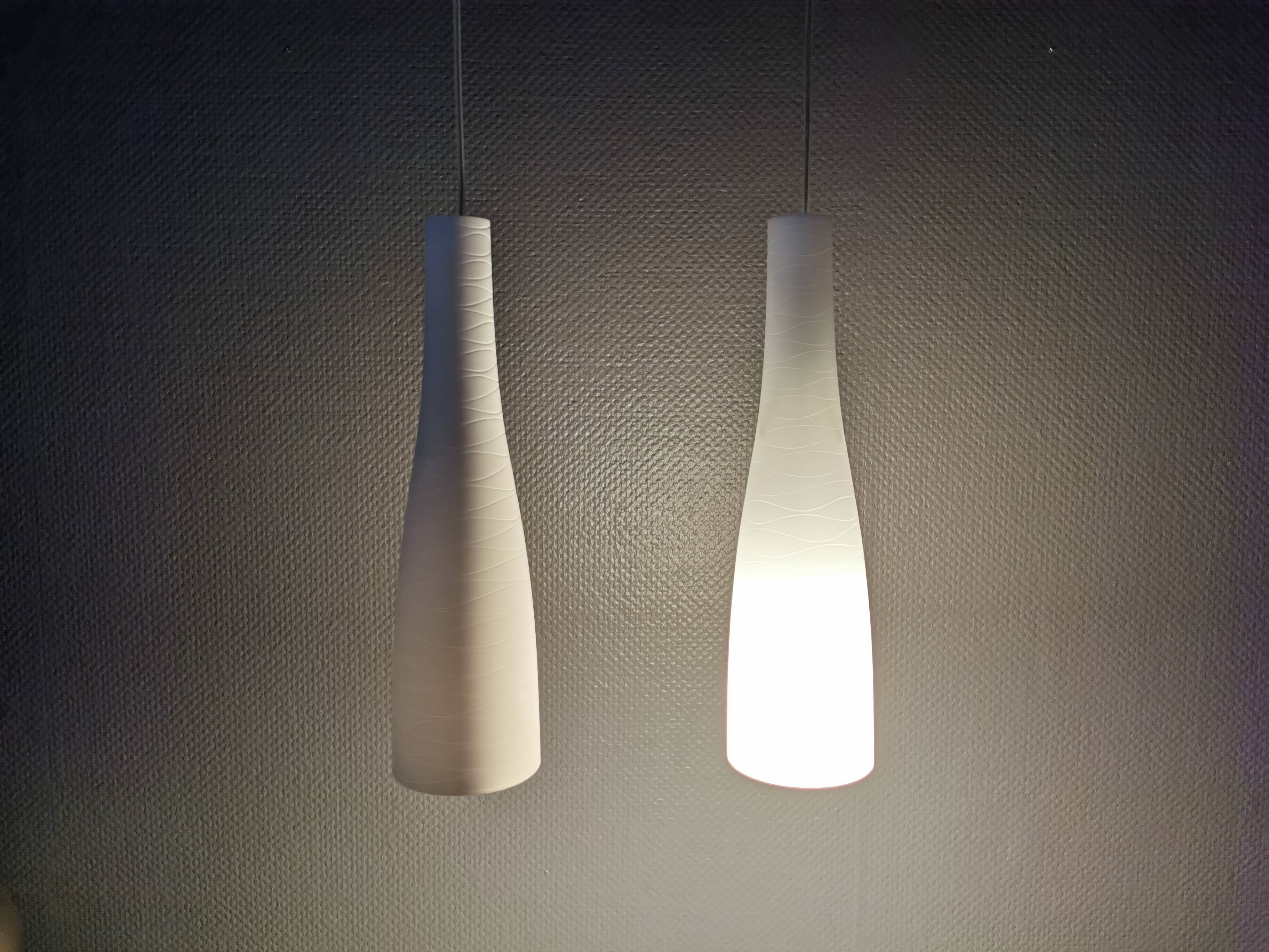 Hanging lamps in handmade/mouth-blown white Murano glass, Italy 1990s