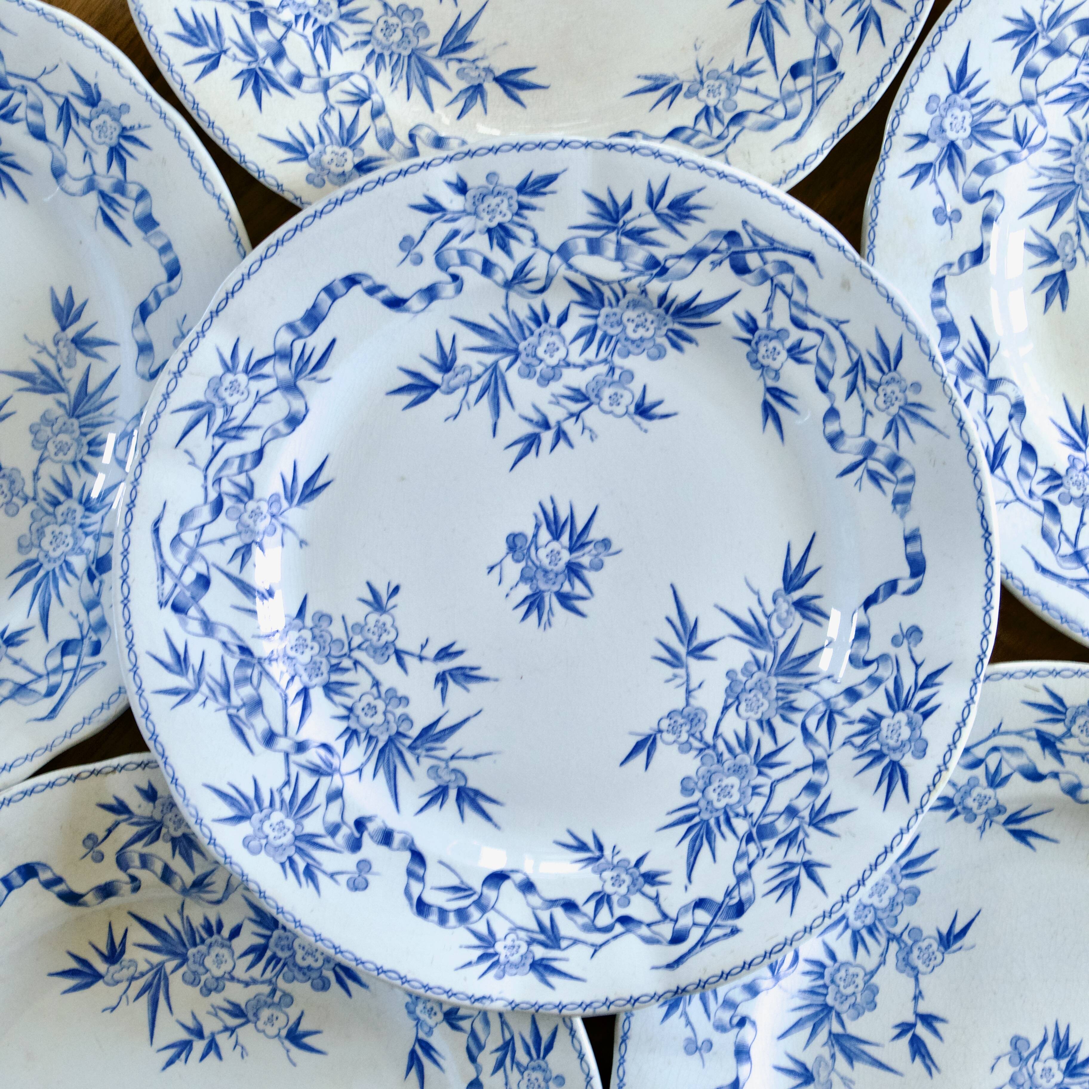19th century Sarreguemines "Epine" ironstone dinner plates, 1880