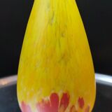 Curved vase made of glass paste