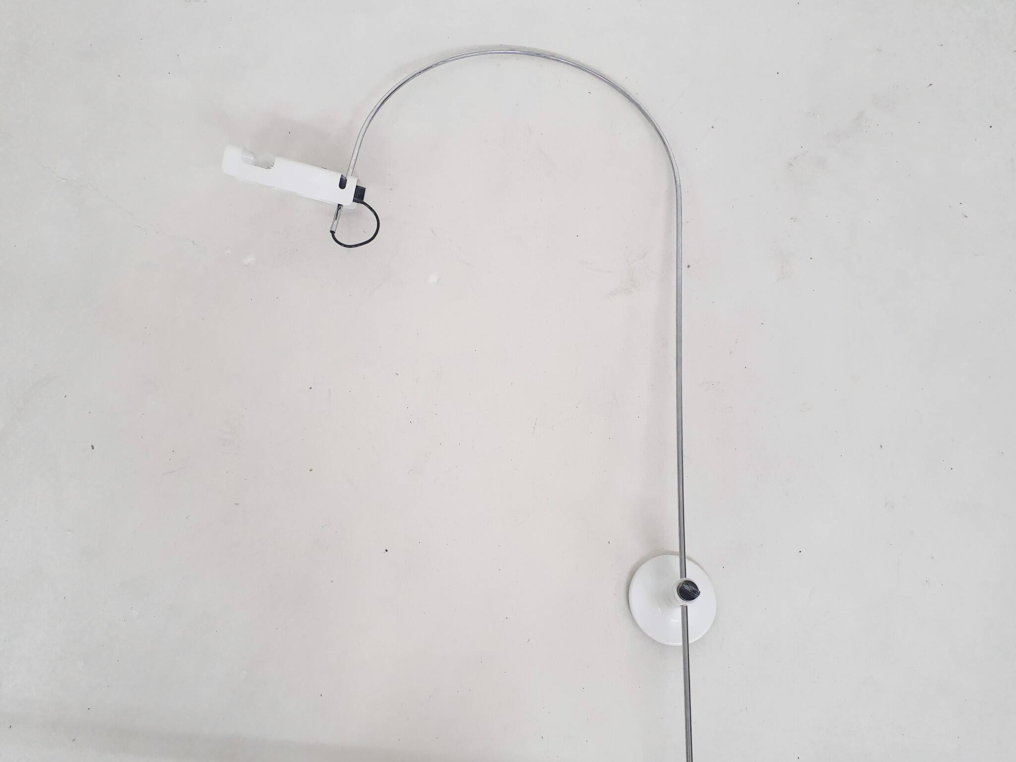 Spider wall light by Joe Colombo for Oluce, Italy 1967