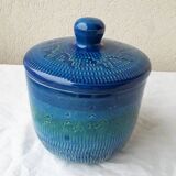 POt couvert bleu