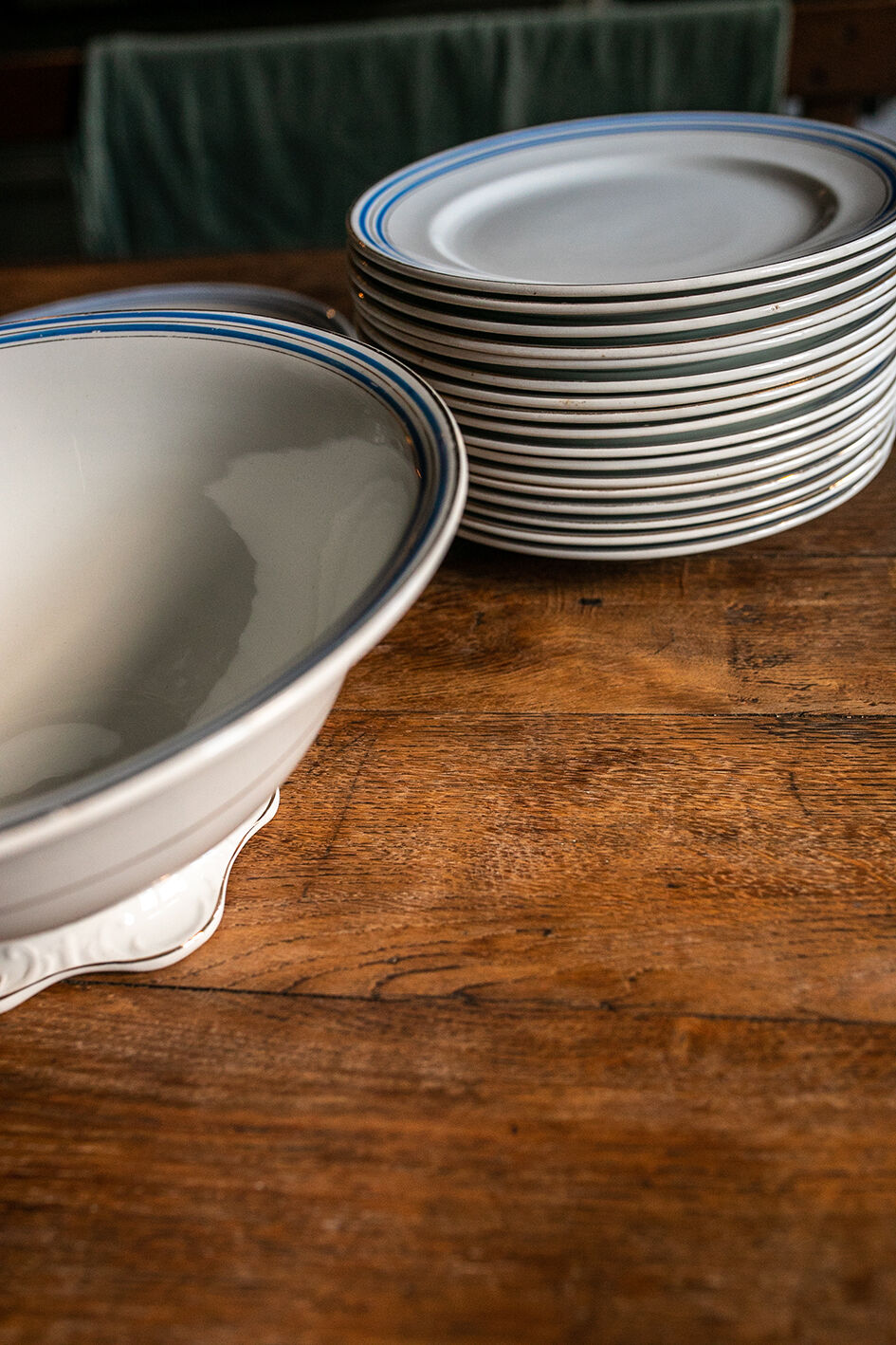 Onnaing's earthenware service