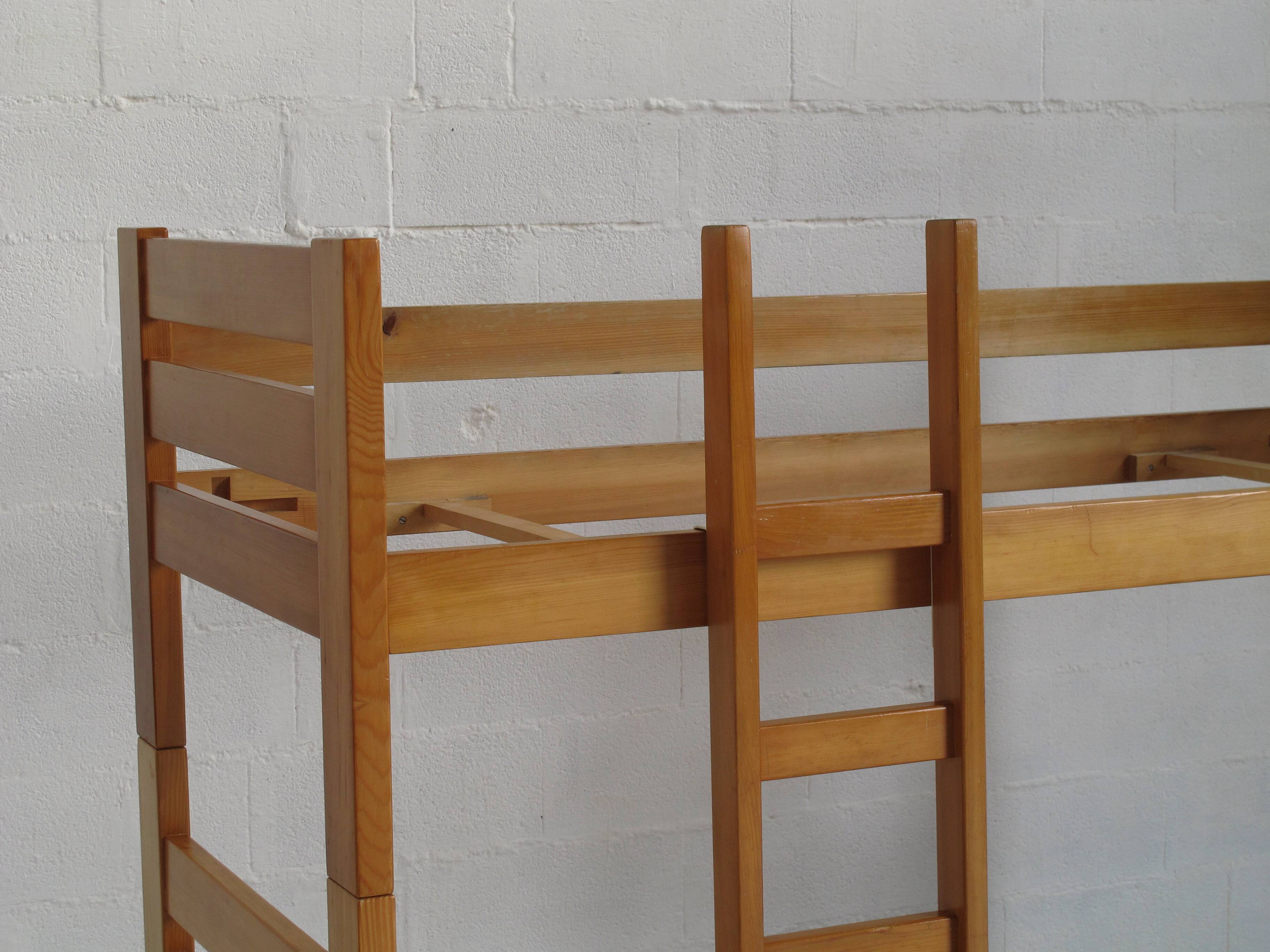 Bunk beds, Regain edition, Les Arcs 1600 Charlotte Perriand