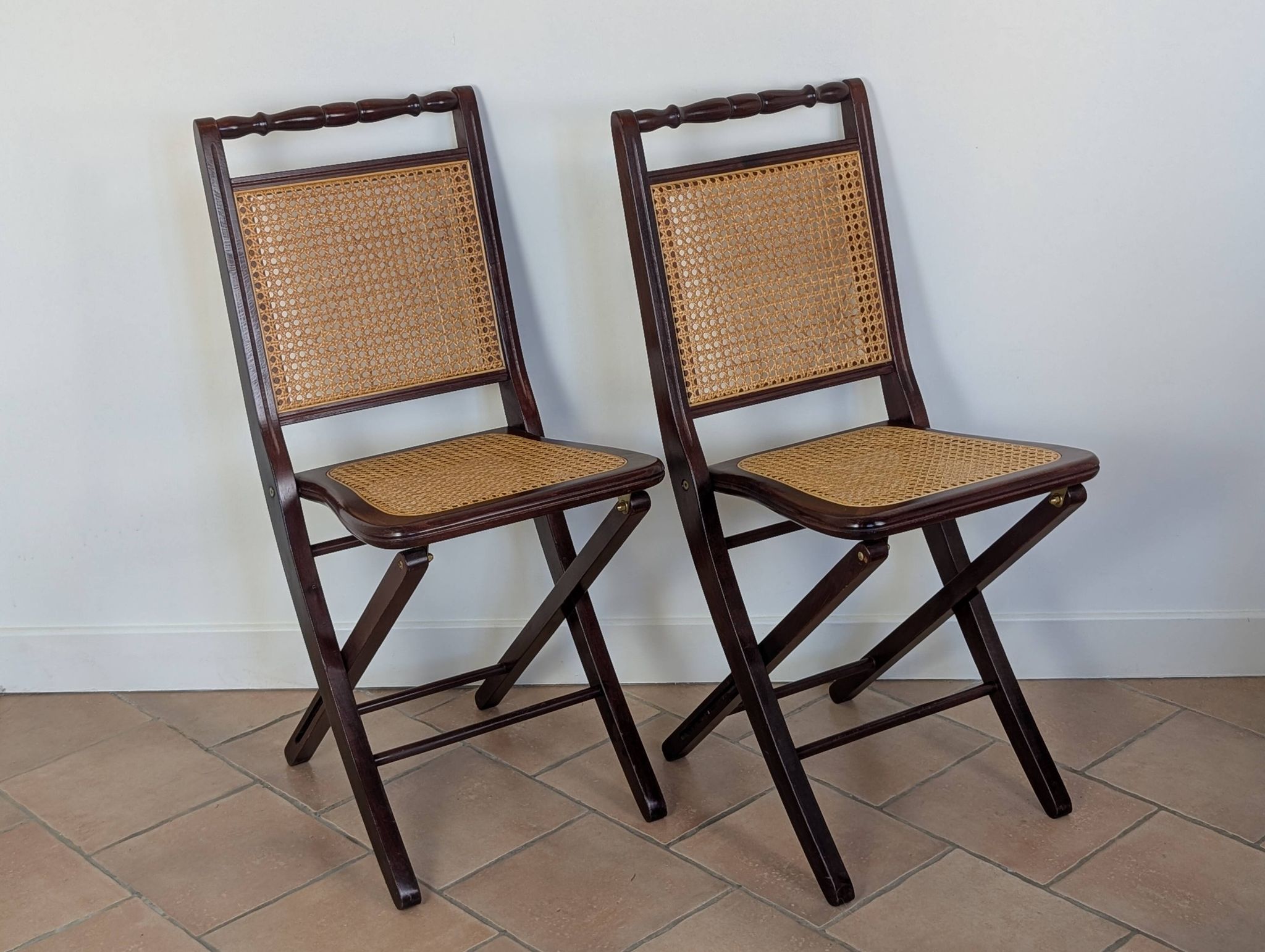 Set of 5 caned chairs