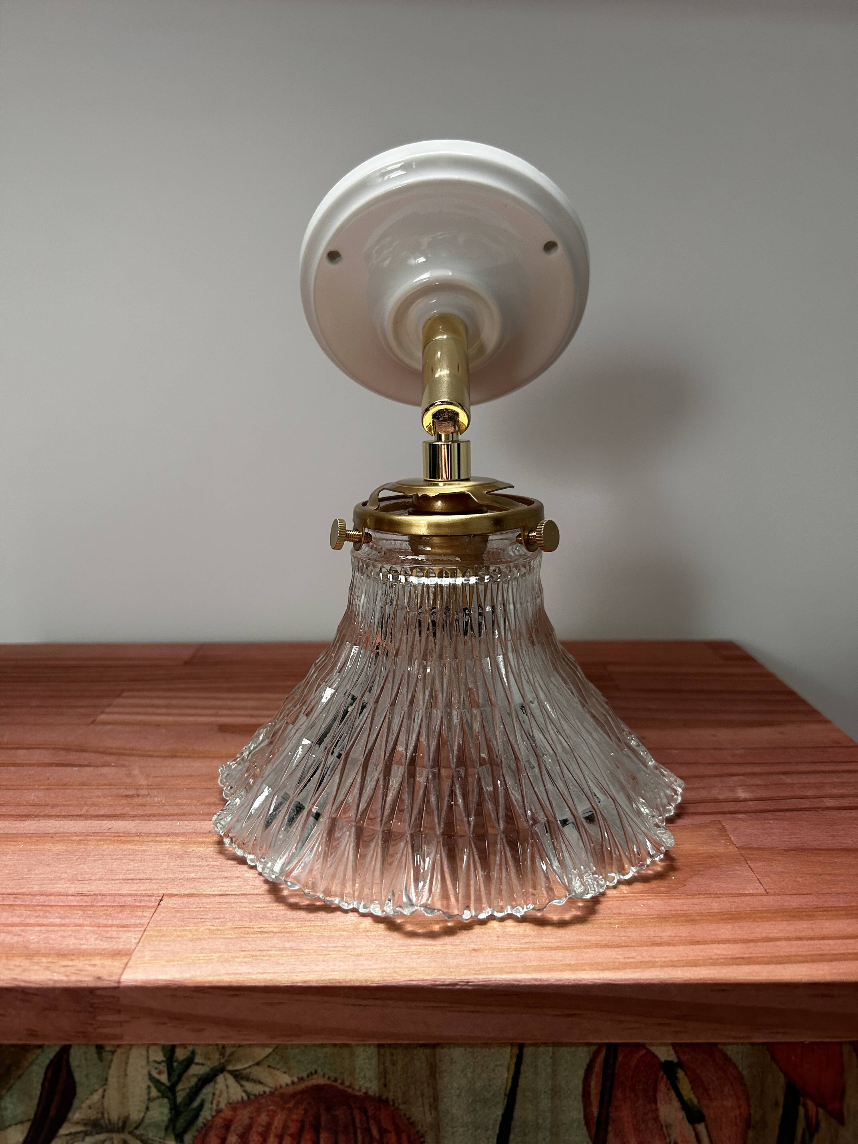 Holophane tulip wall light