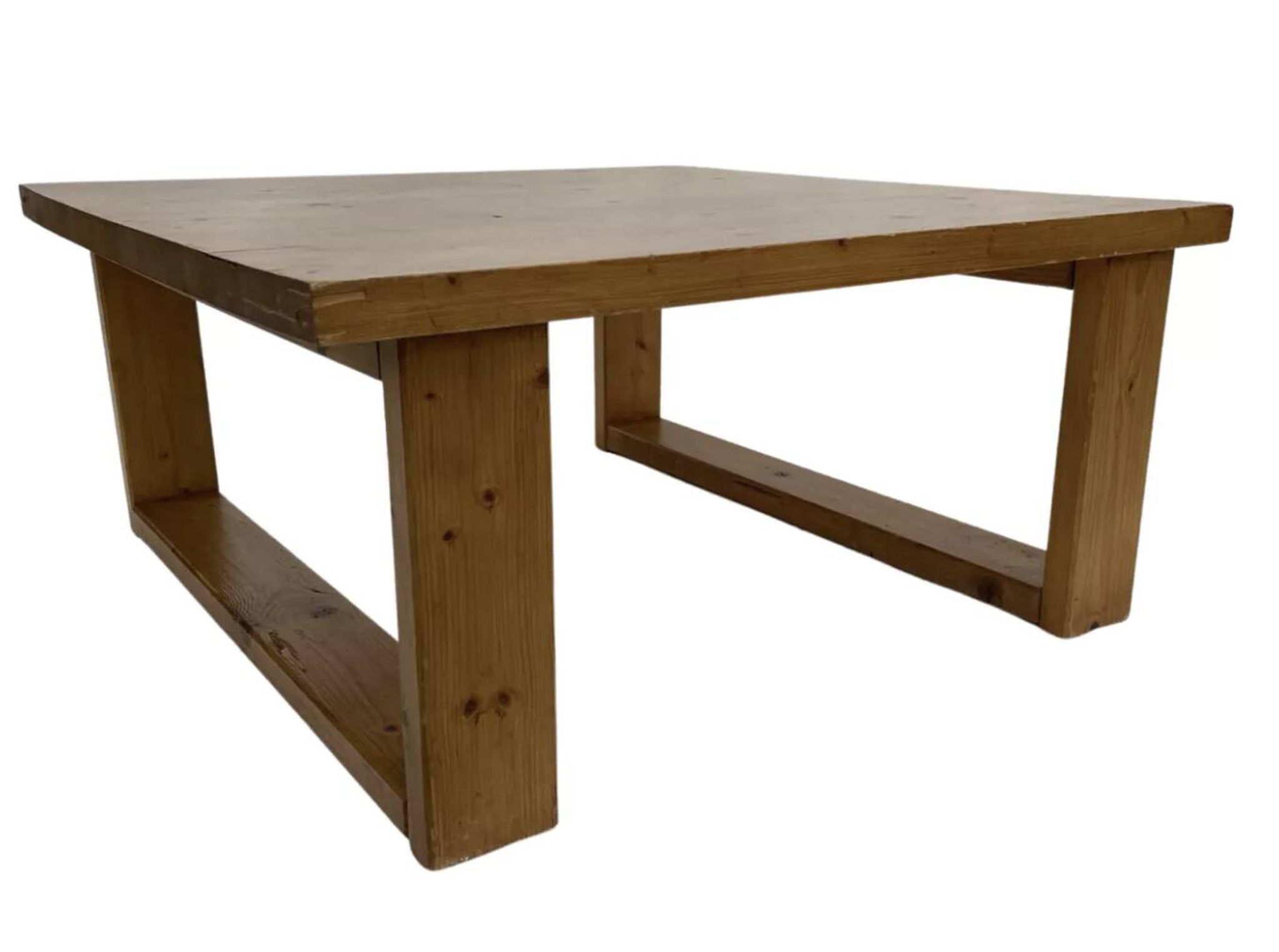 Table basse vintage en pin design minimaliste des années 1970