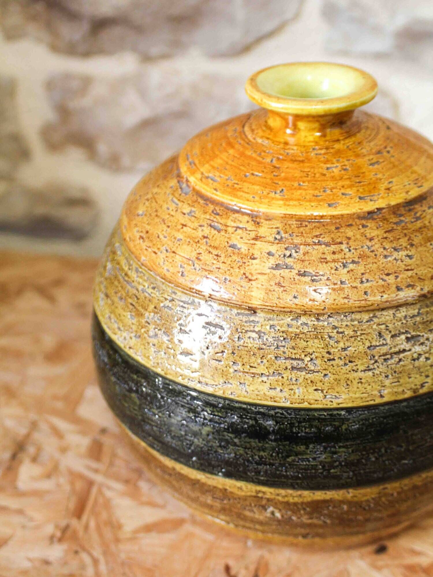 Bitossi ceramic round vase