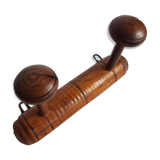 Old wooden wall coats door turned two bamboo imitation patères