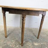 Half-moon table in walnut