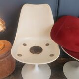Pair of chairs by Eero Saarinen for Knoll