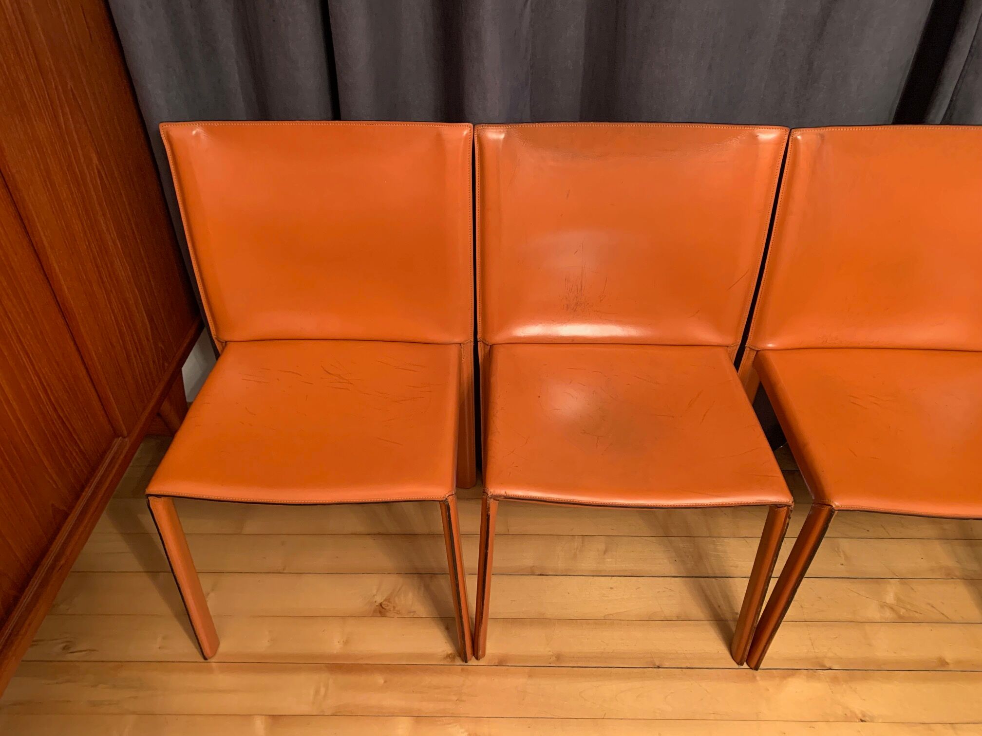 6 chaises Pasqualina par Grassi & Bianchi, Enrico Pellizzoni, Italie, années 1980.