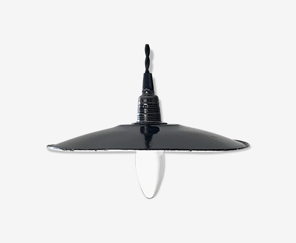 Black metal lampshade suspension