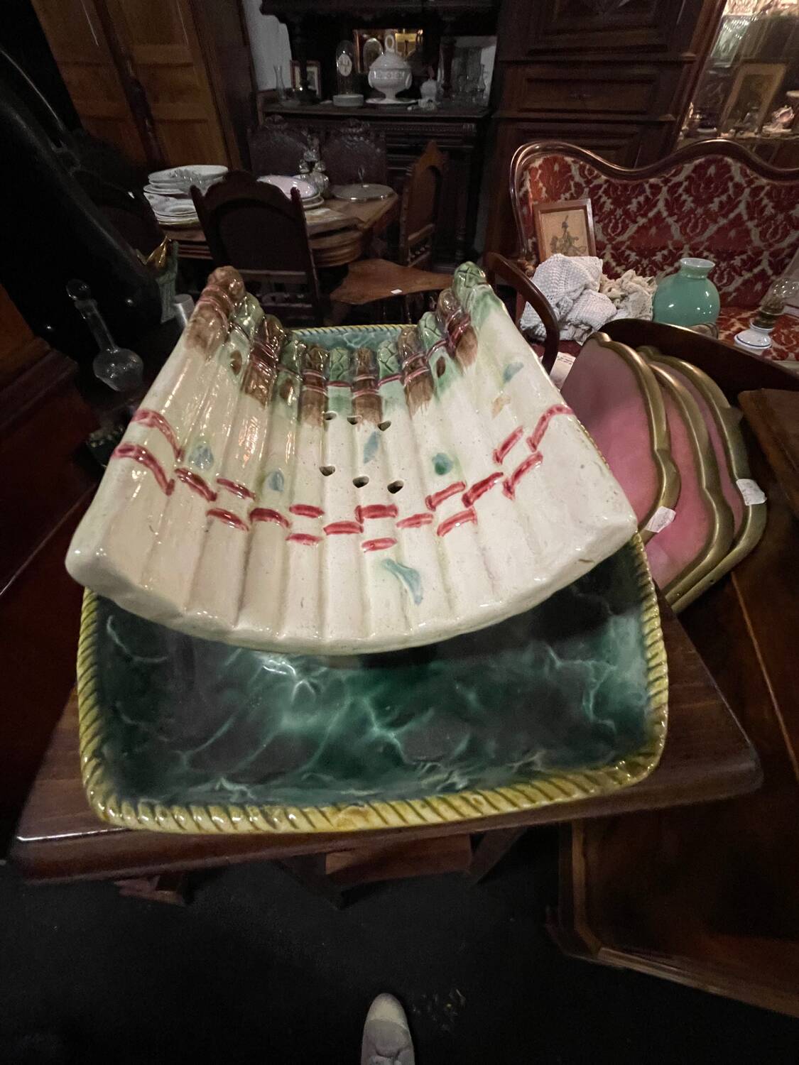 Ceramic asparagus dish 1950