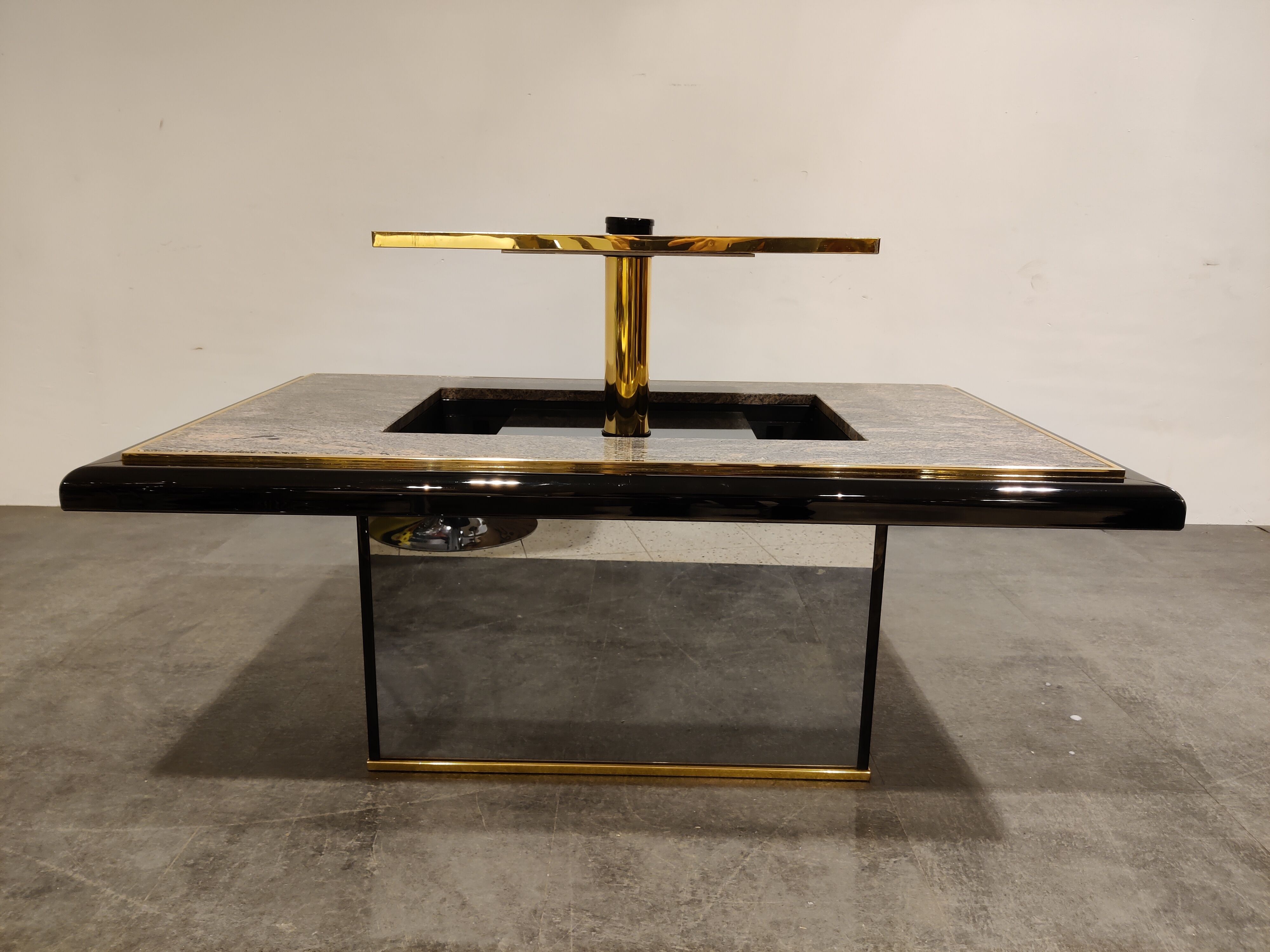 Café bar caché vintage par Fedam, années 1980