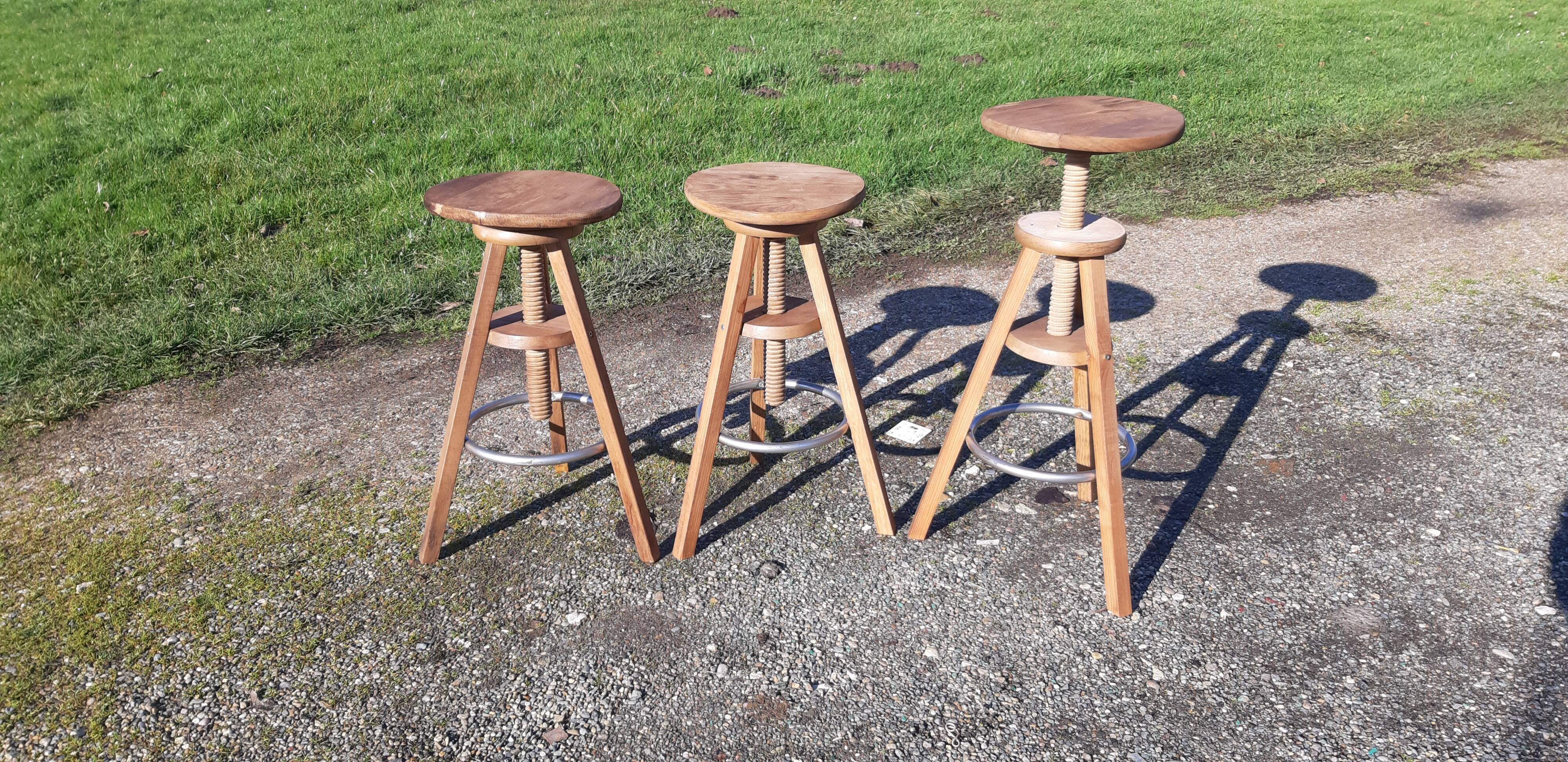 3 industrial stools in iron and wood