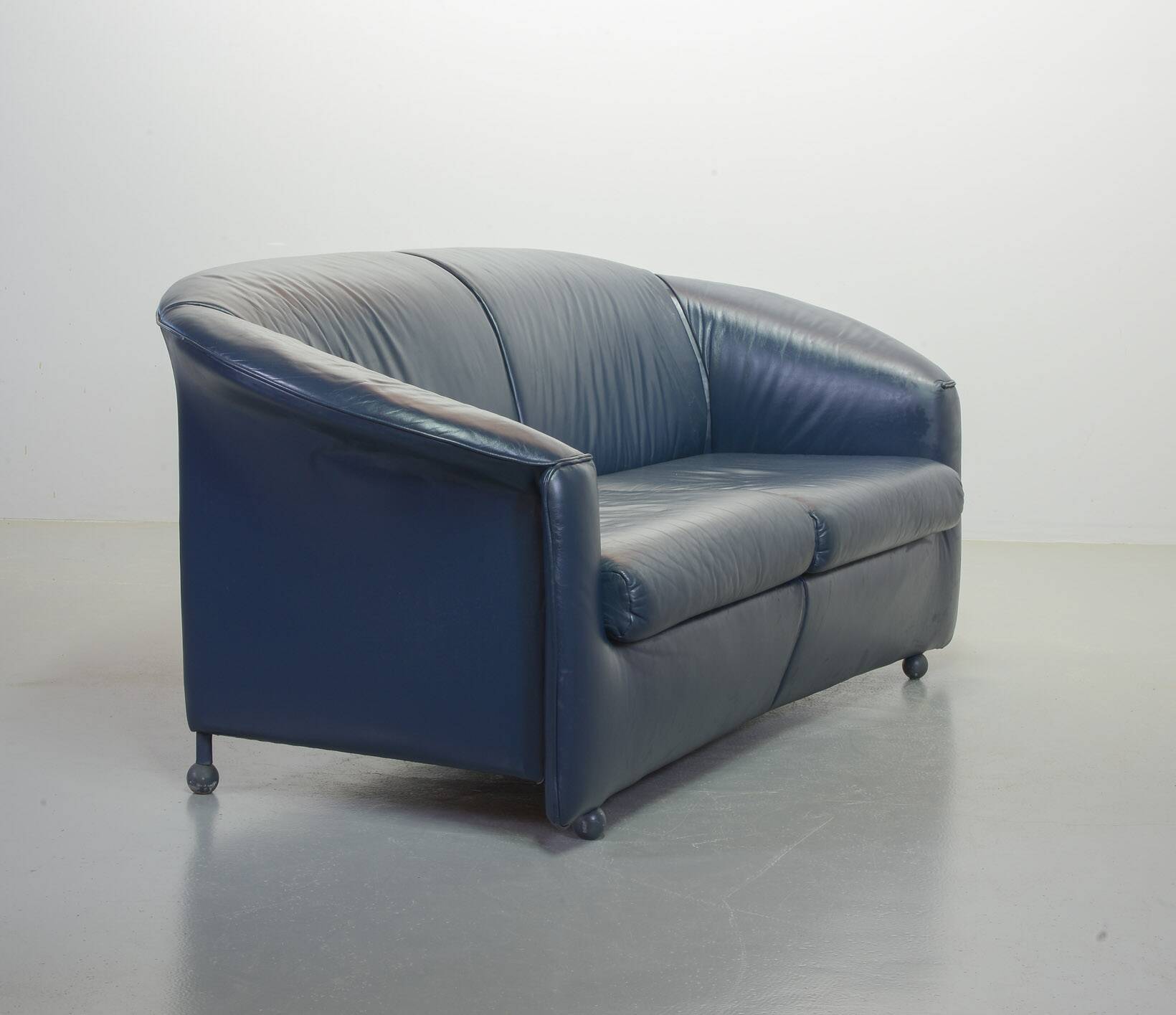 Wittmann Petrol Blue Soft Leather Sofa Model Aura Designed by Paolo Piva