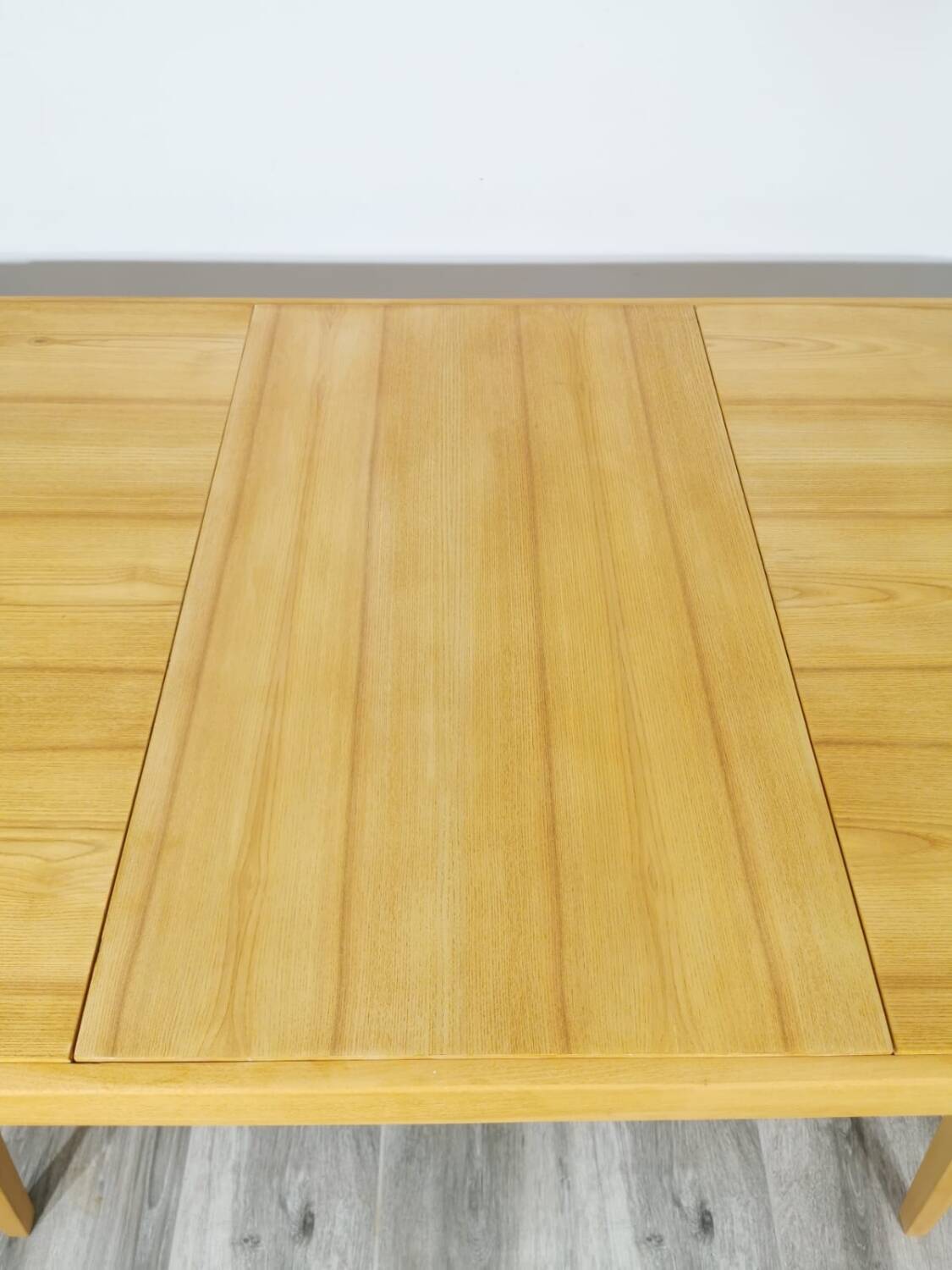 Dining table by Tatra Nabytok