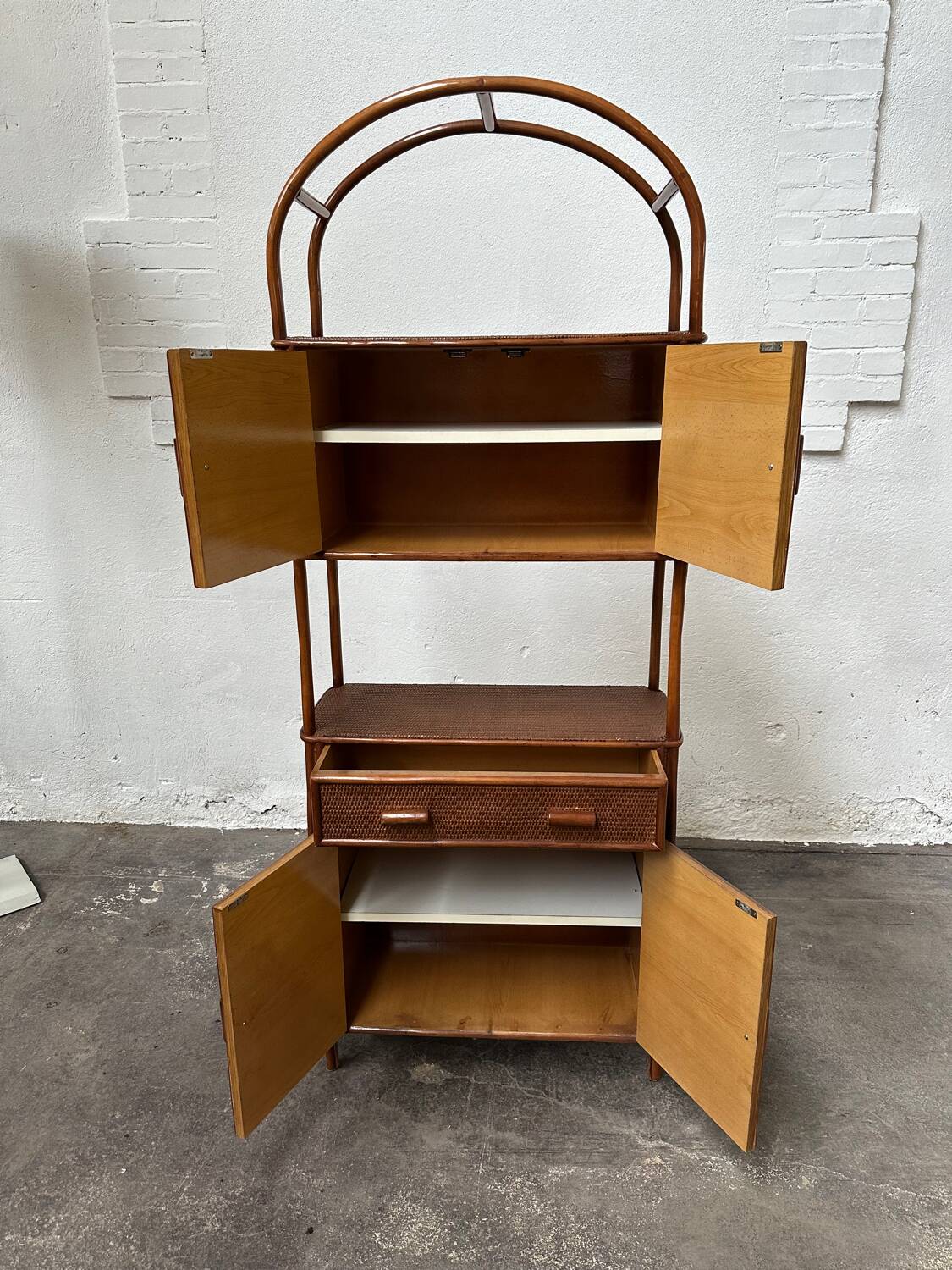 Rattan shelf/bookcase