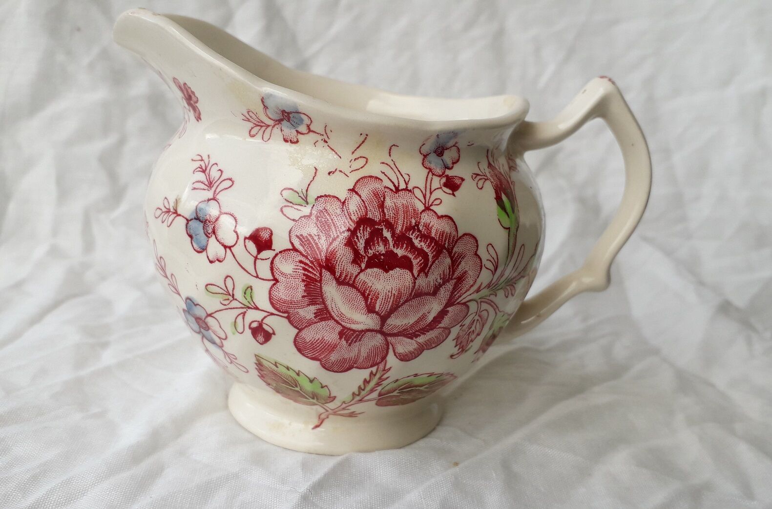 Milk pot pink decoration