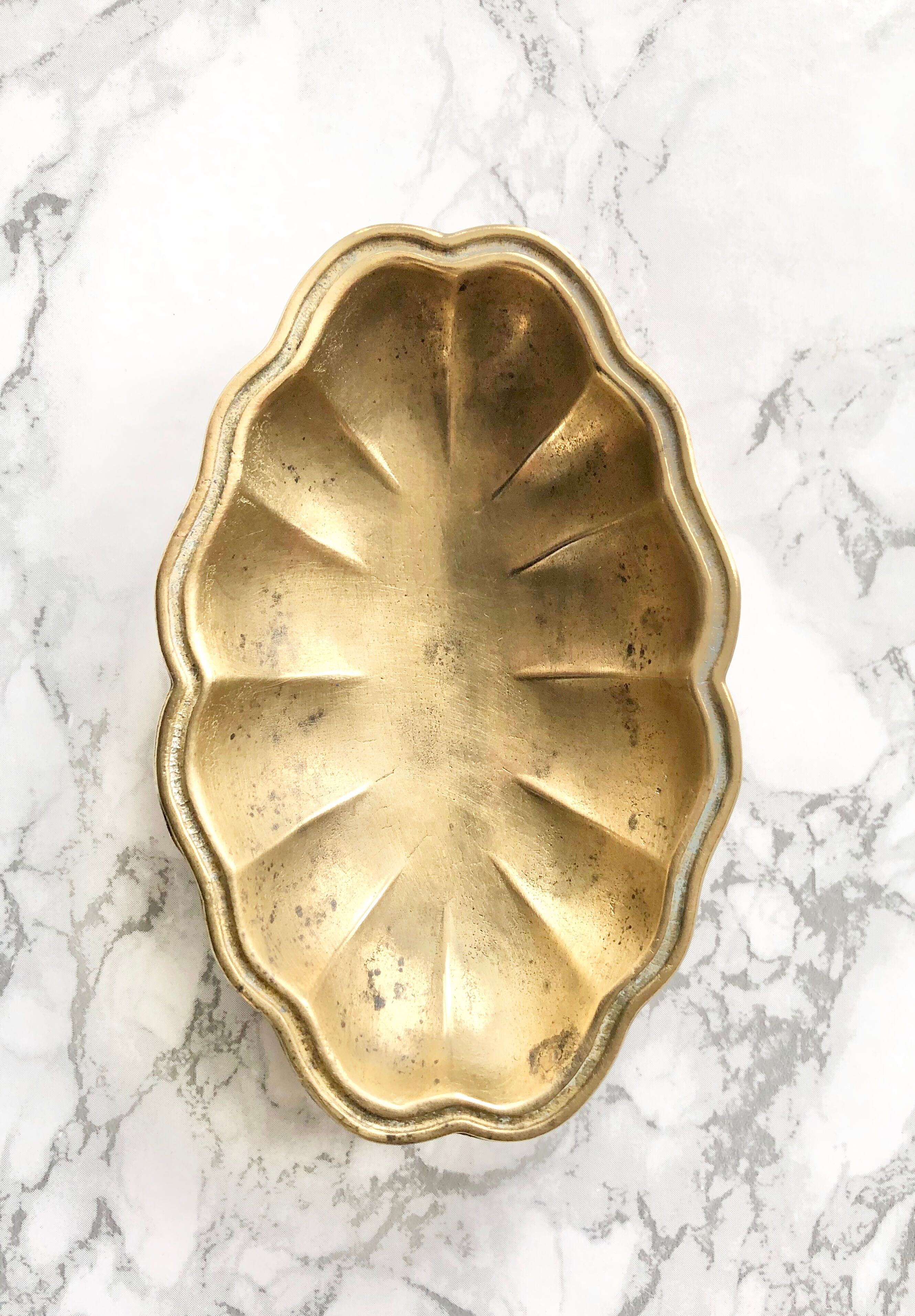 Set of 3 vintage cups in the shape of gold brass flowers