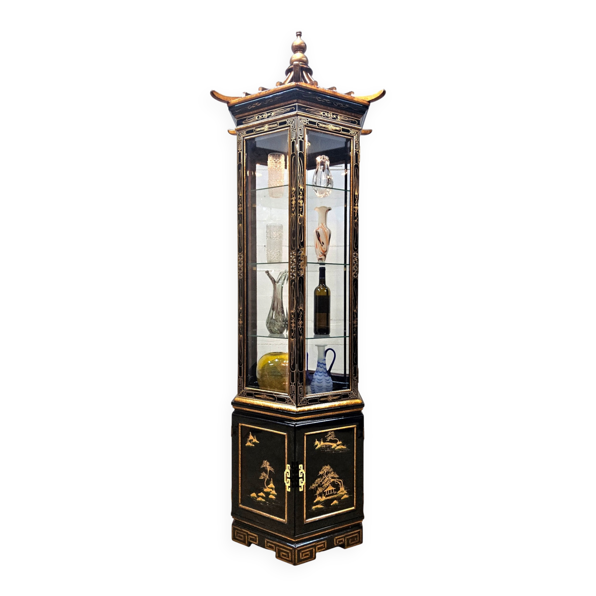 Vitrine chinoise avec toit en pagode et éclairage (asiatique)