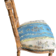 Chaise en bois sculpté