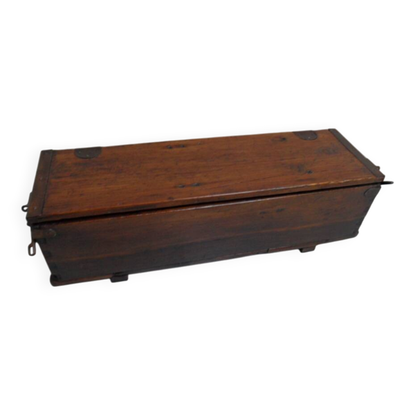 Coffre militaire en bois vintage