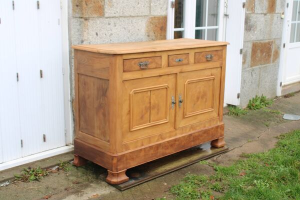 Buffet ancien en bois – style Louis Philippe
