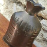 Vase sac en laiton vintage