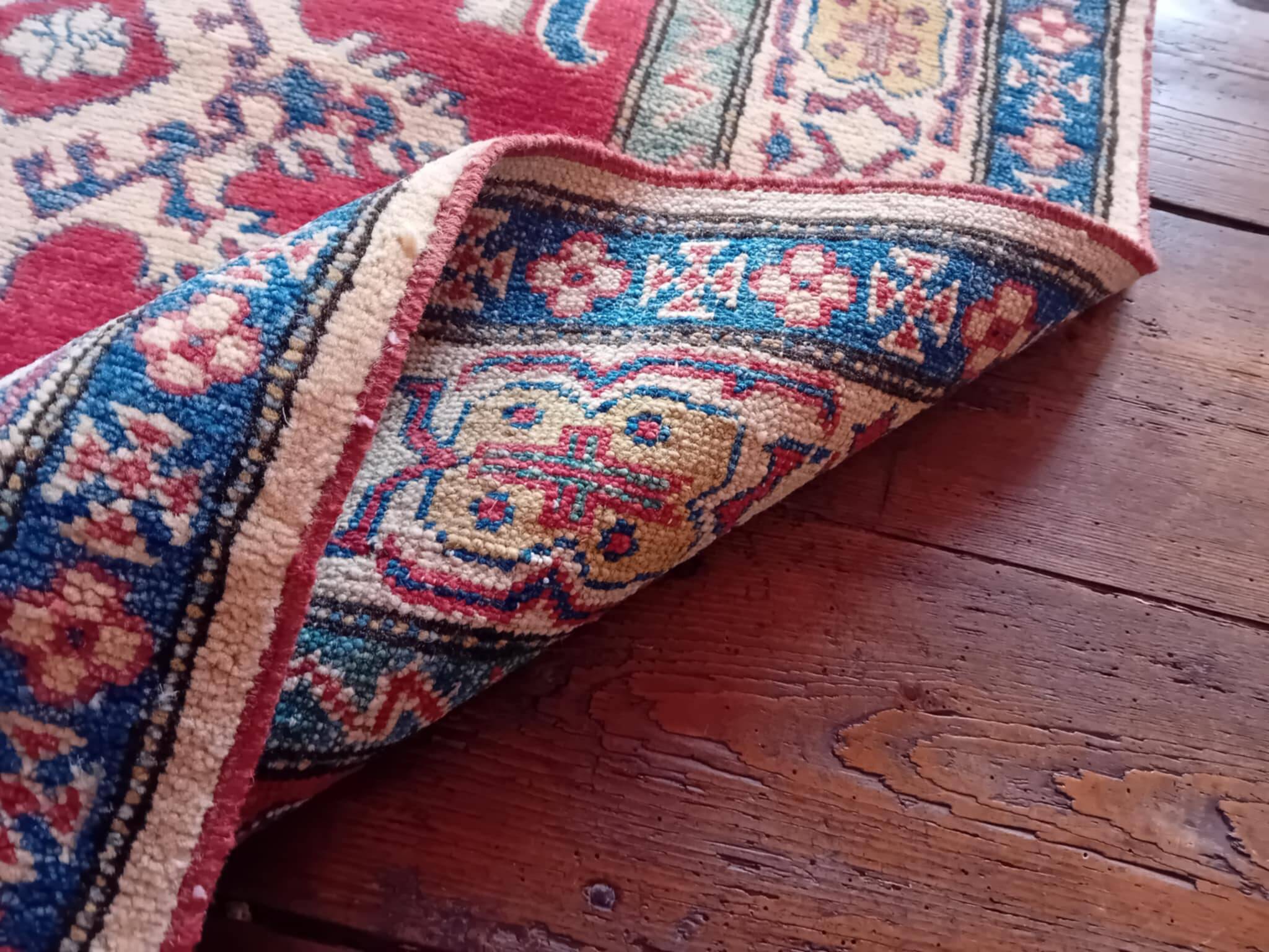 Handmade Pakistani Kazak Rug 149x107cm