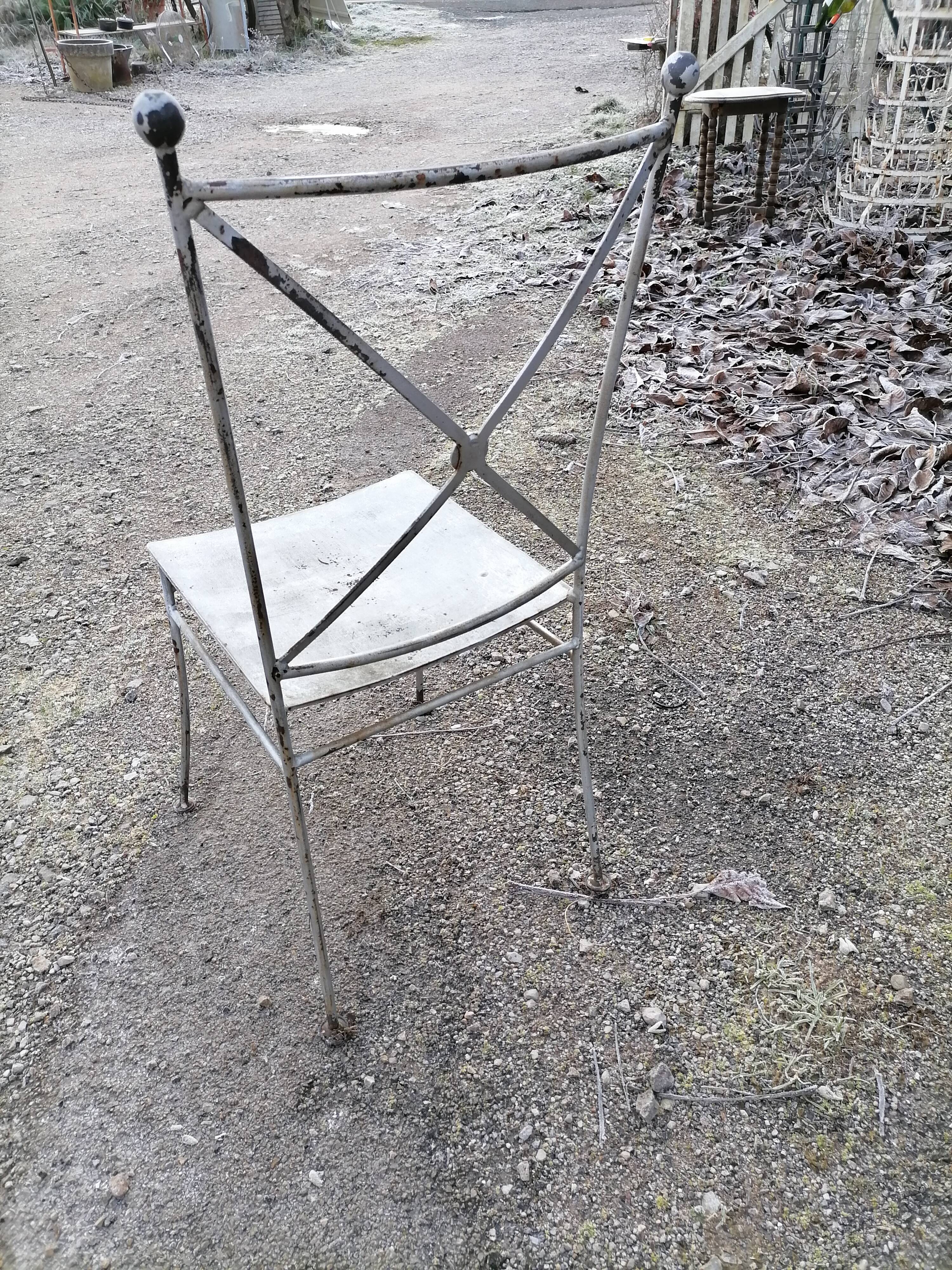 Chaise de jardin fer forgé