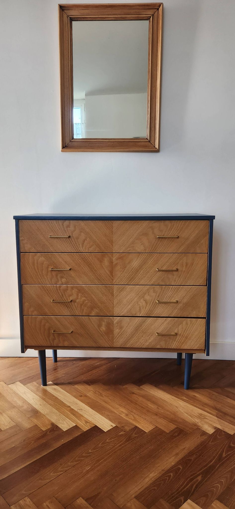 Commode 4 tiroirs bois bleue à chevrons
