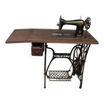 Sewing machine Singer vintage