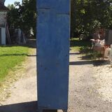 Industrial iron dressing cabinet