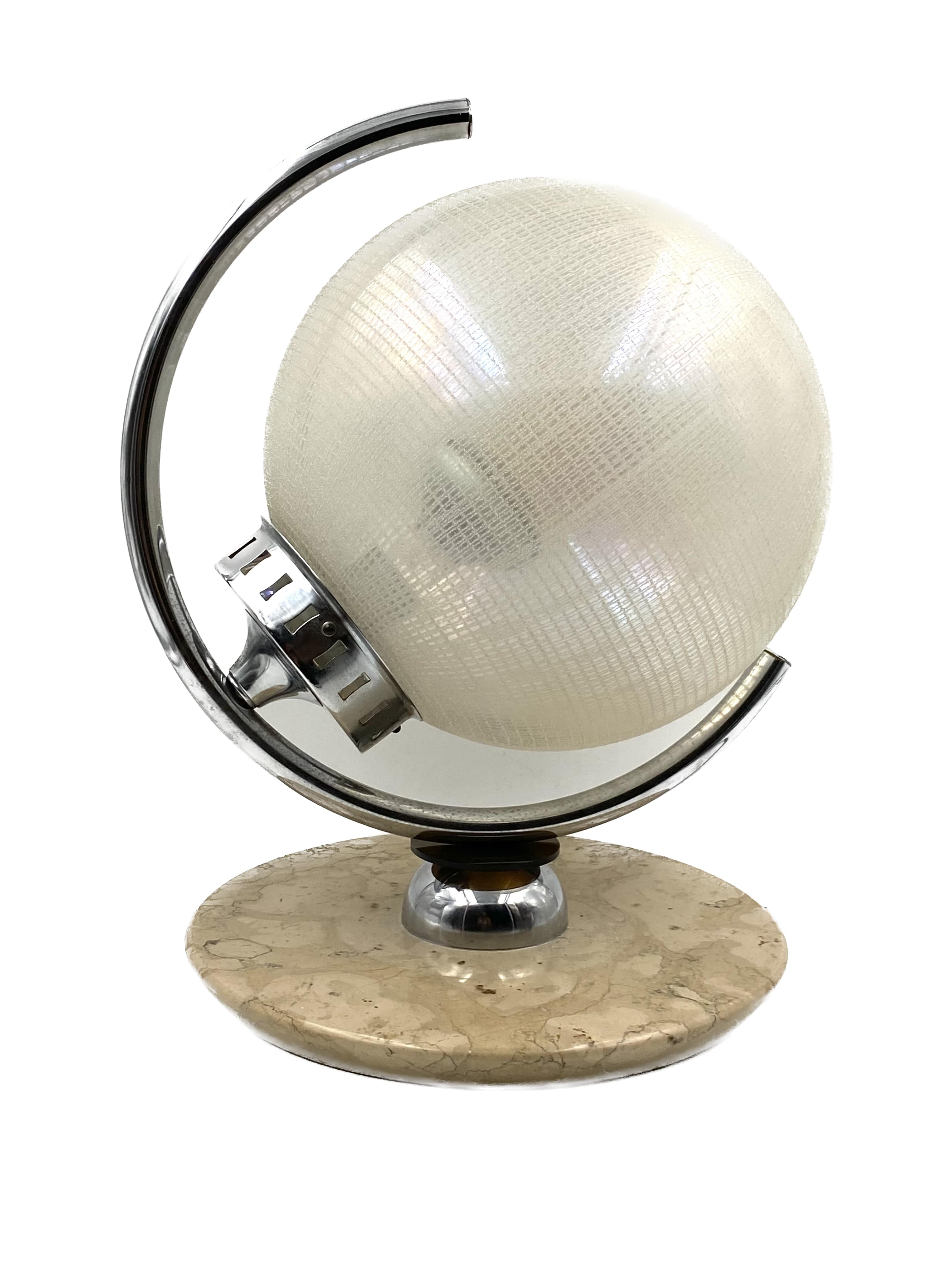 Murano glass spherical table lamp, Mazzega Italy 1970s