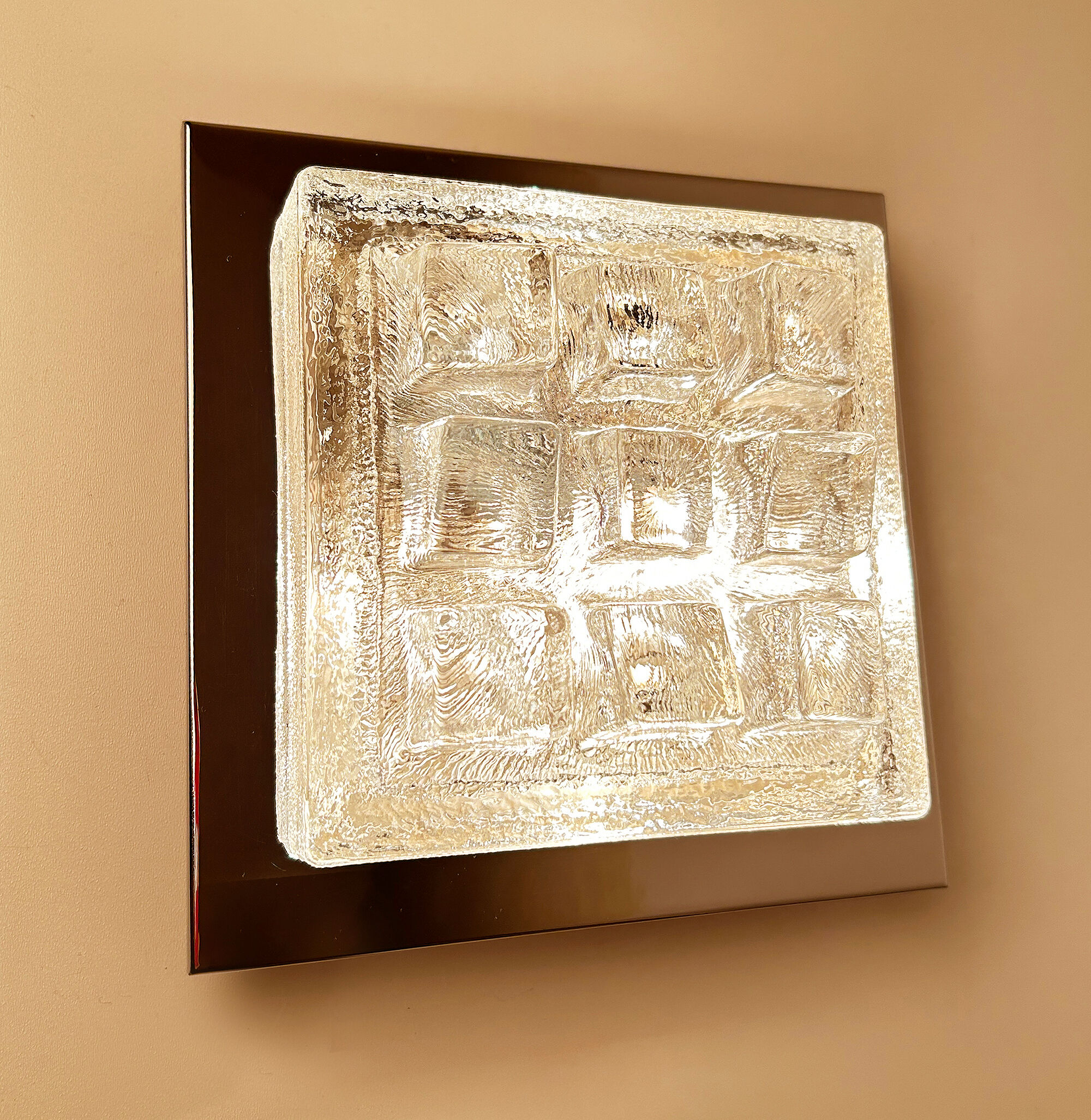 Sculptural Wall Lamp Vintage 60s, Glass and Chrome