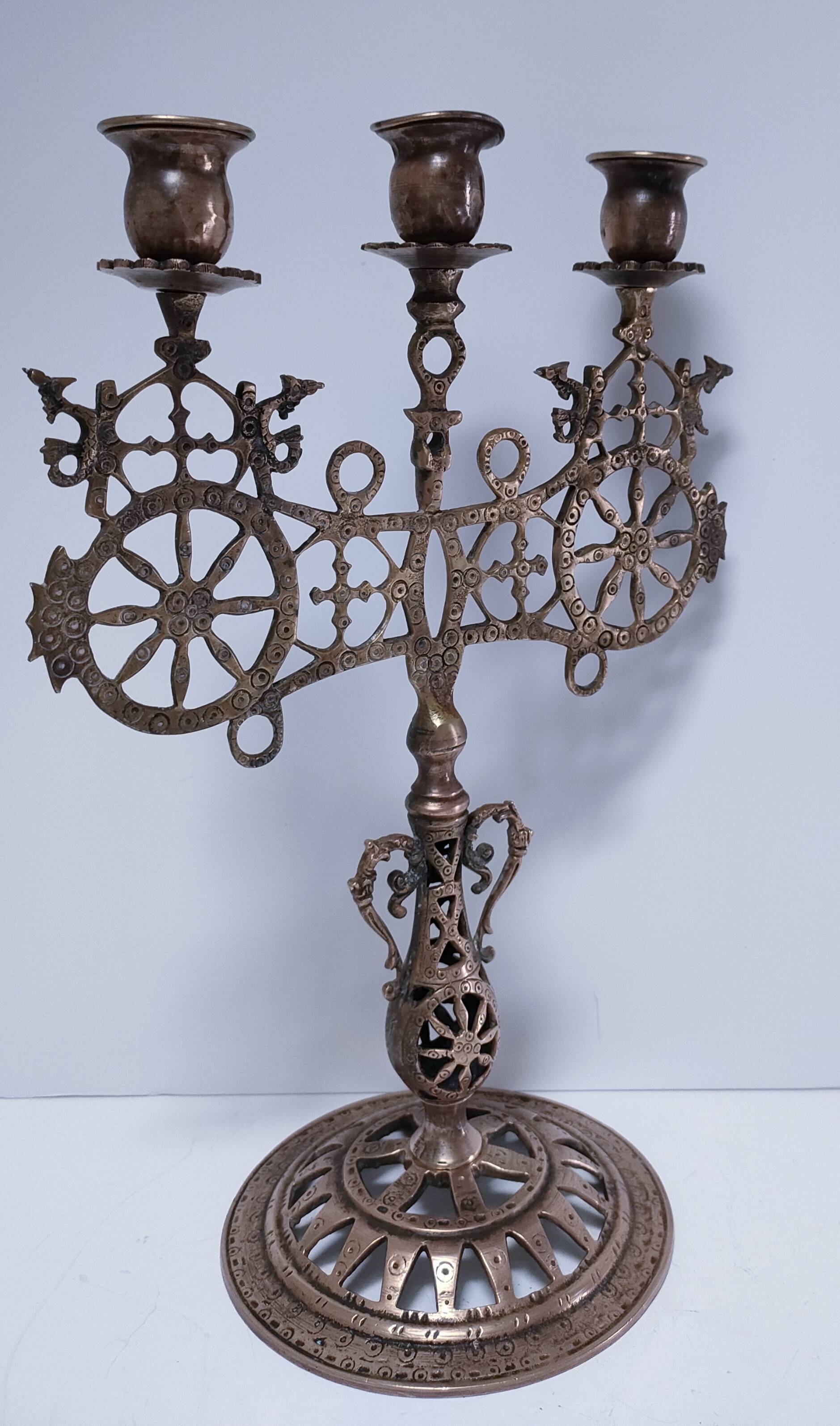 candelabrum decorative peacock wheels solid brass three lights