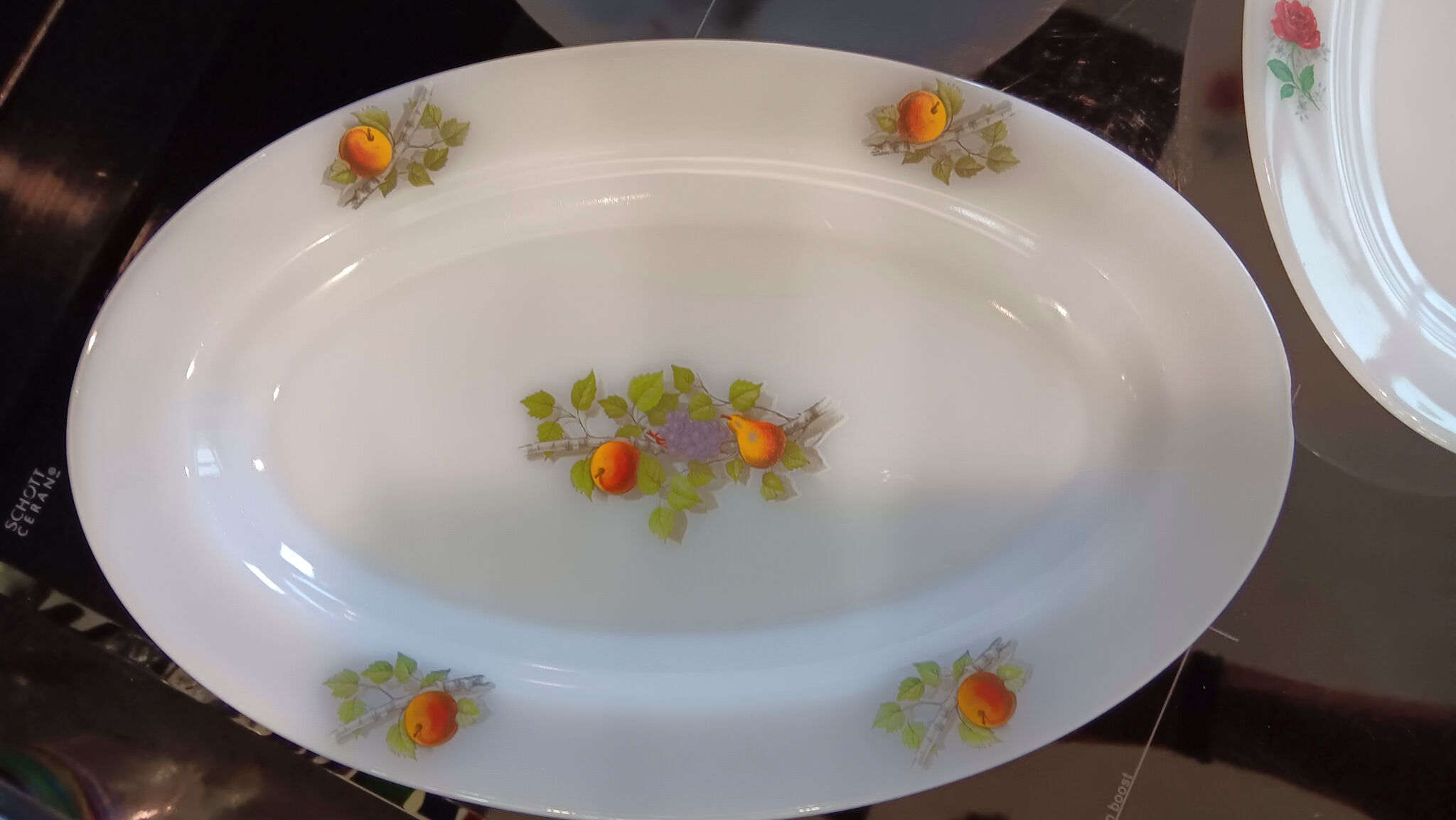 4-plats-vintage-arcopal-motifs-fleurs-marguerites-roses-ou-fruits