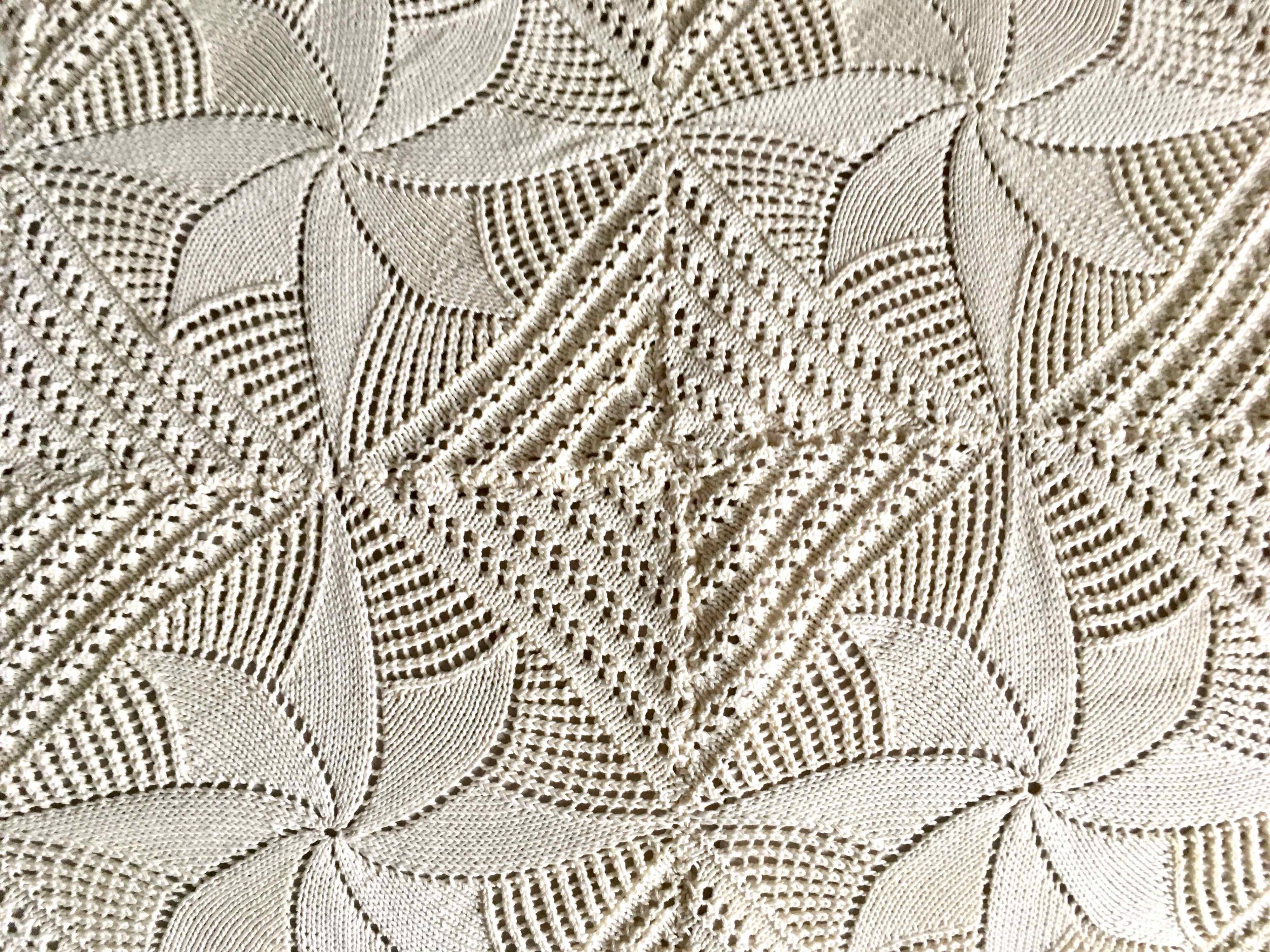 Vintage crochet bedspread for 2 people